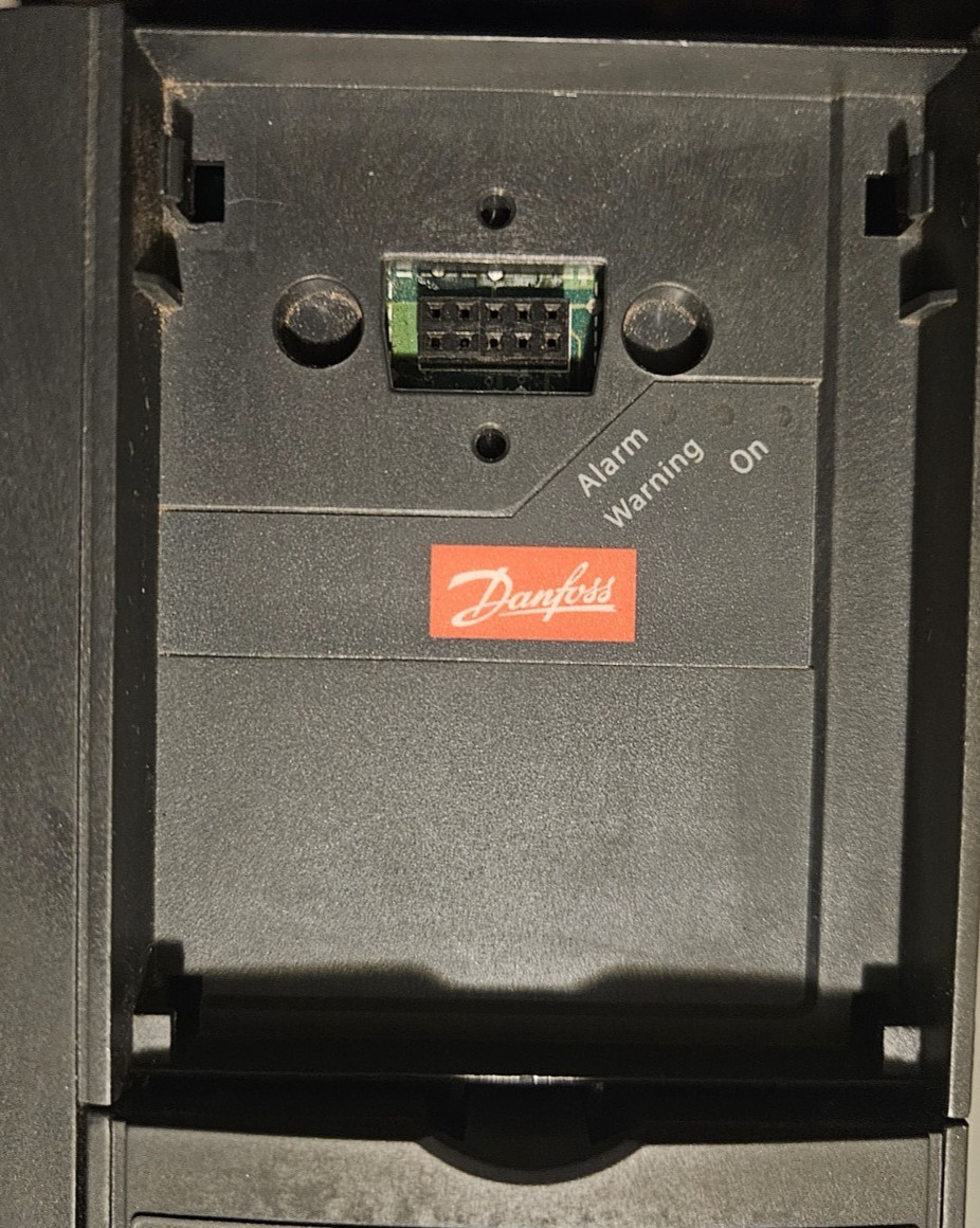 Danfoss VLT FC51 Inverter/Micro Drive Single Phase Input W/out Control Panel