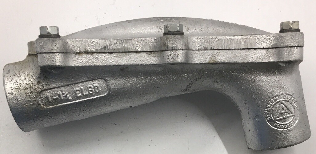ELBD100 APPLETON 32510 MALLEABLE IRON 1-INCHCH 90 DEG BEND FEMALE CONNECTORECTIO