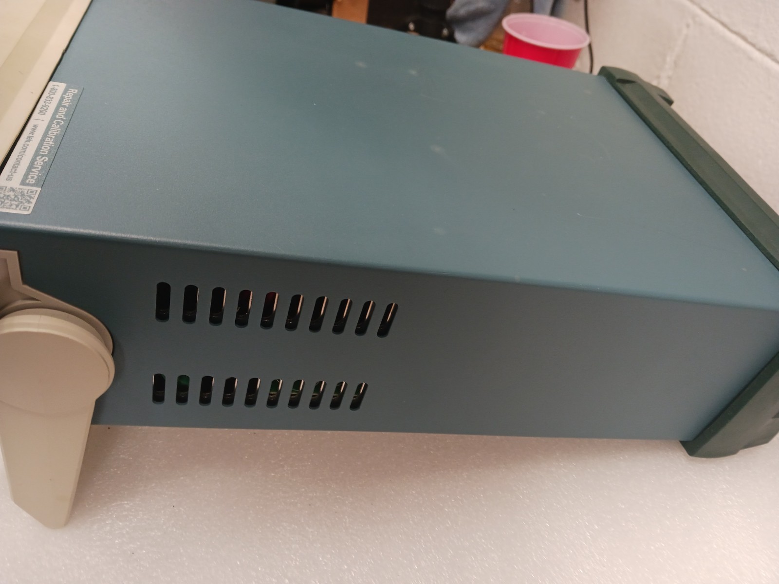 Tektronix PWS2326 DC Power Supply 0-32V 0-6A Bench Lab Supply Tested