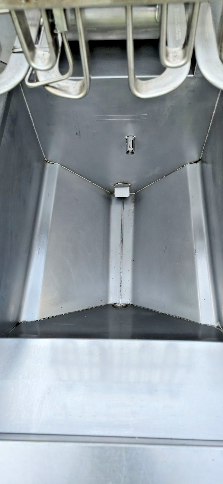 Frymaster Double Electric Fryer Model#: FMRE214SD, 208V 3φ Filtration Xtra Clean