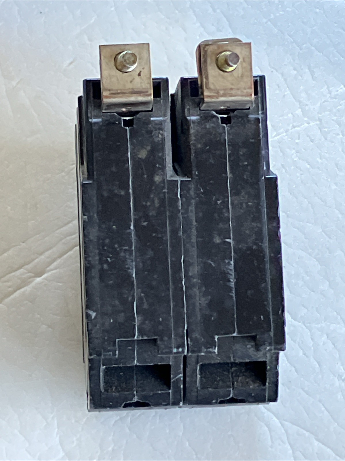 GE THQB2130, 30 Amp, 240 Volt, 2 Pole, Bolt-On Circuit Breaker (see pics)