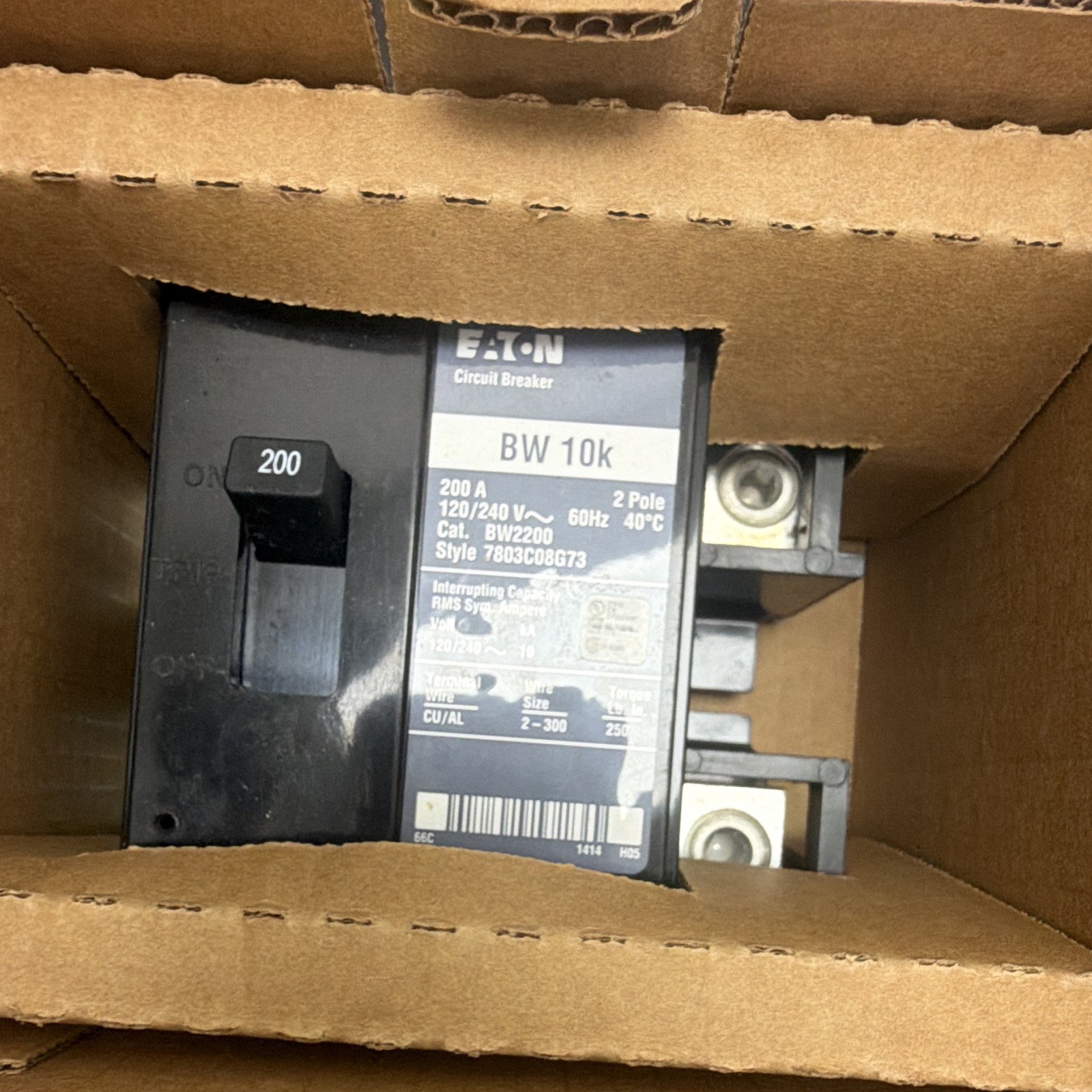 Eaton BW2200 200A 2-Pole 120/240V AC Main Breaker On/Off Hardware Included