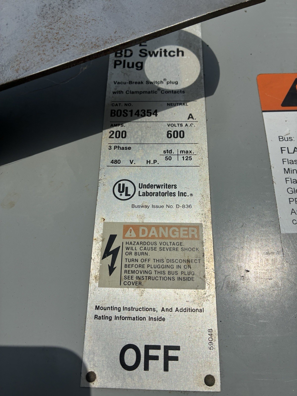ITE SIEMENS 200 AMP 600 VOLT BUSS PLUG CAT# B0S 14354 – USED