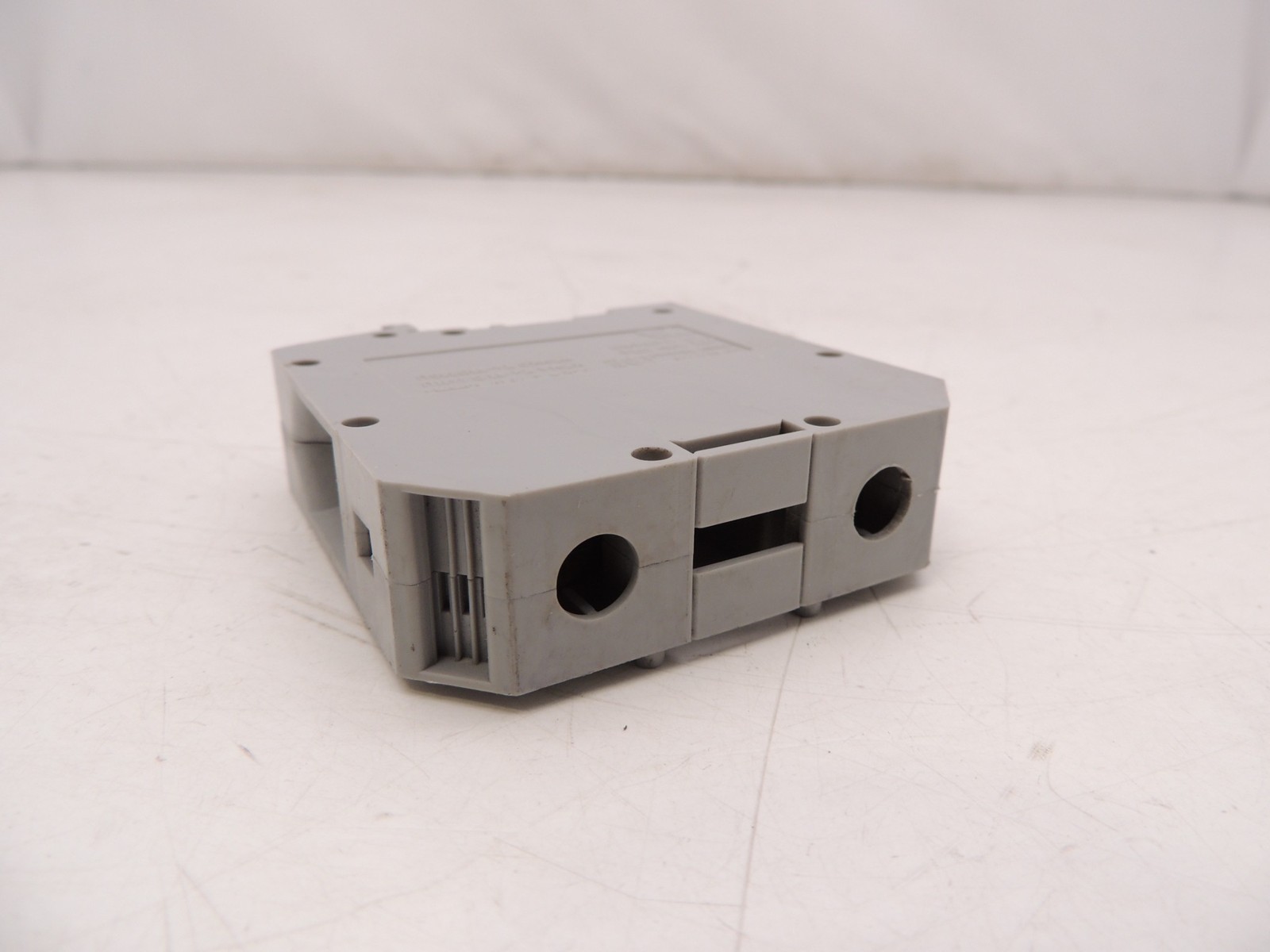 Phoenix Connector Type UKH 50 600V 125A 6-1/0 Guage DIN High Current Block