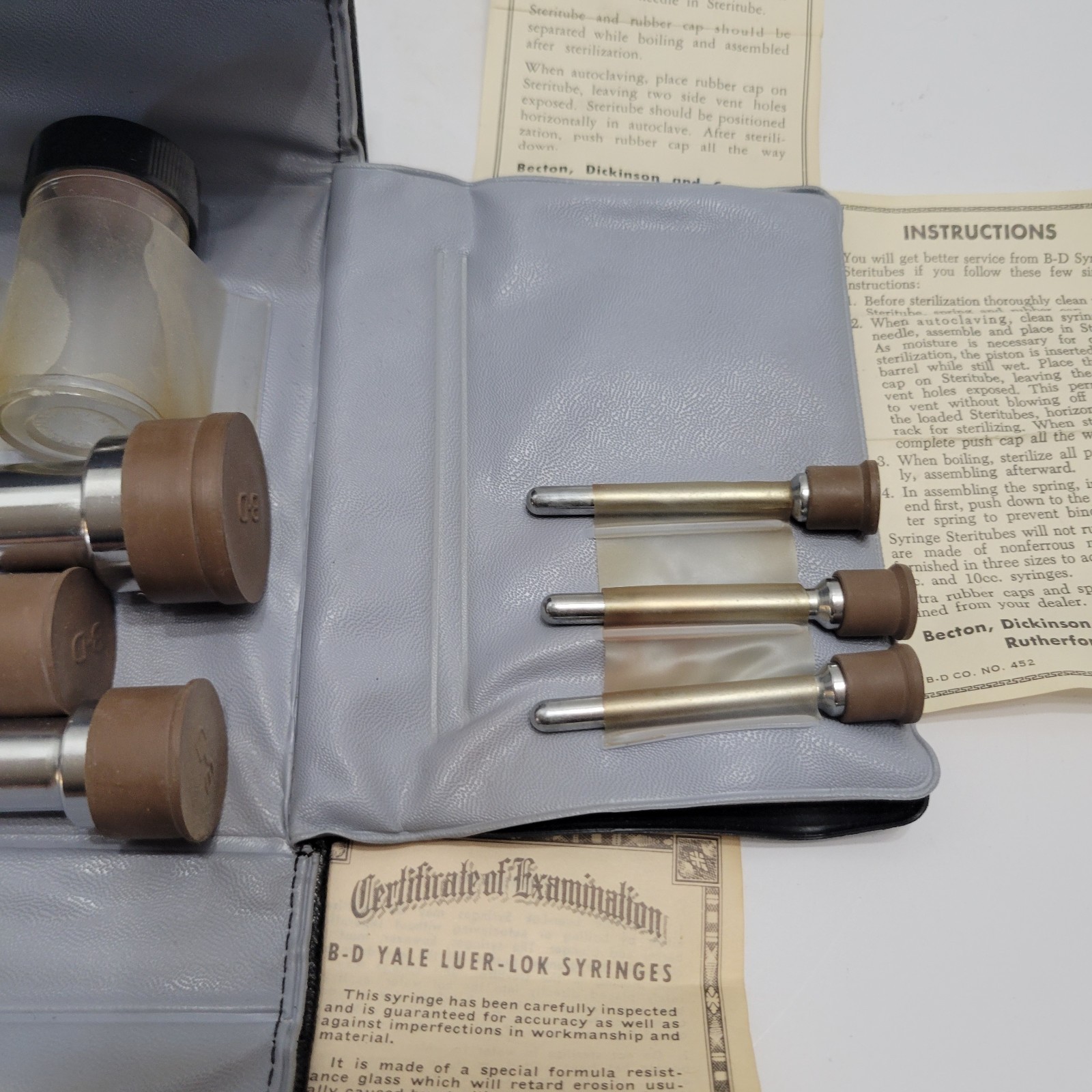 Vintage 1950’s Becton Dickinson Needle Steritubes In Original Case Rare HTF