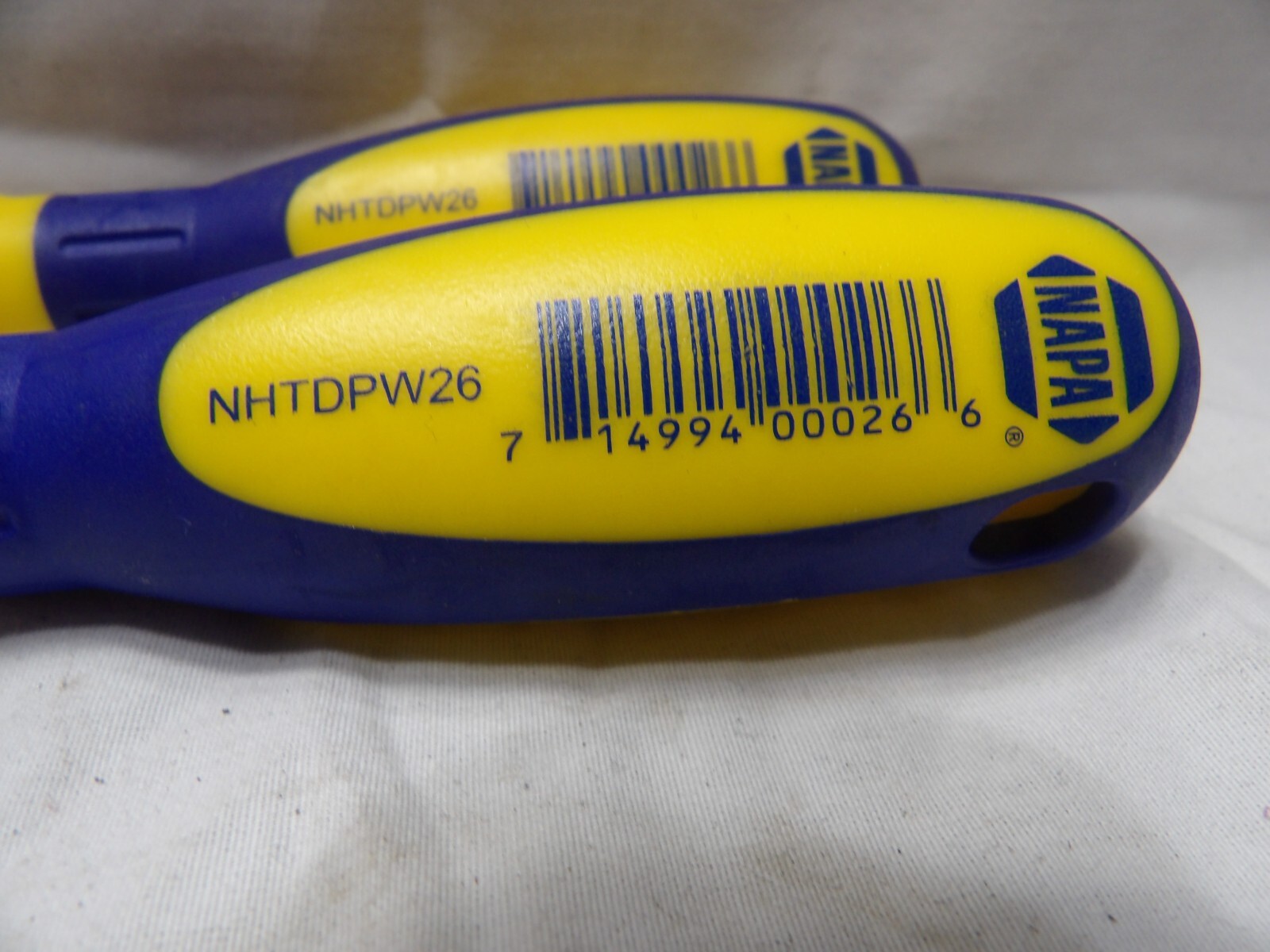 Two Napa #2 X 6″ Phillips Screwdrivers NHTDPW26 – Made in Germany
