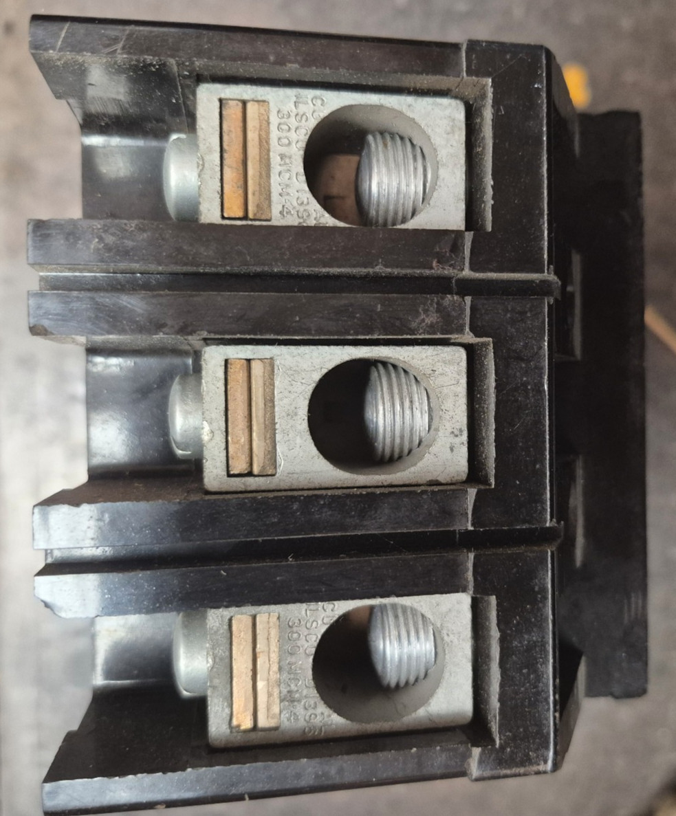 FPE Federal Pacific NFJ631100 Circuit Breaker 100 Amp 3 Pole 600 Vac 22KAIC