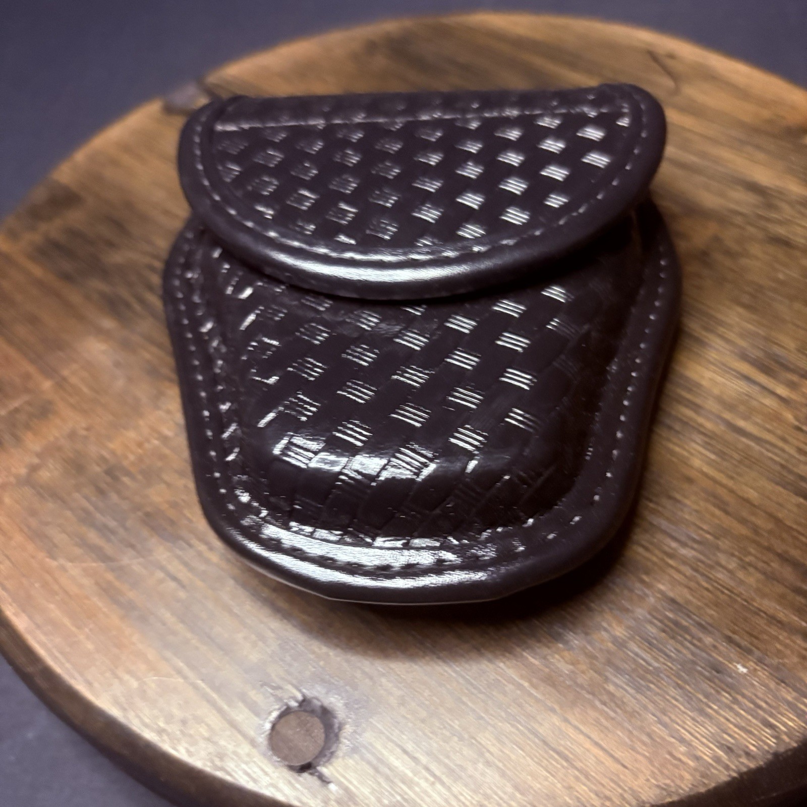 Bianchi Handcuff Case 7900 Basket Weave AccuMold Size 1 #22063