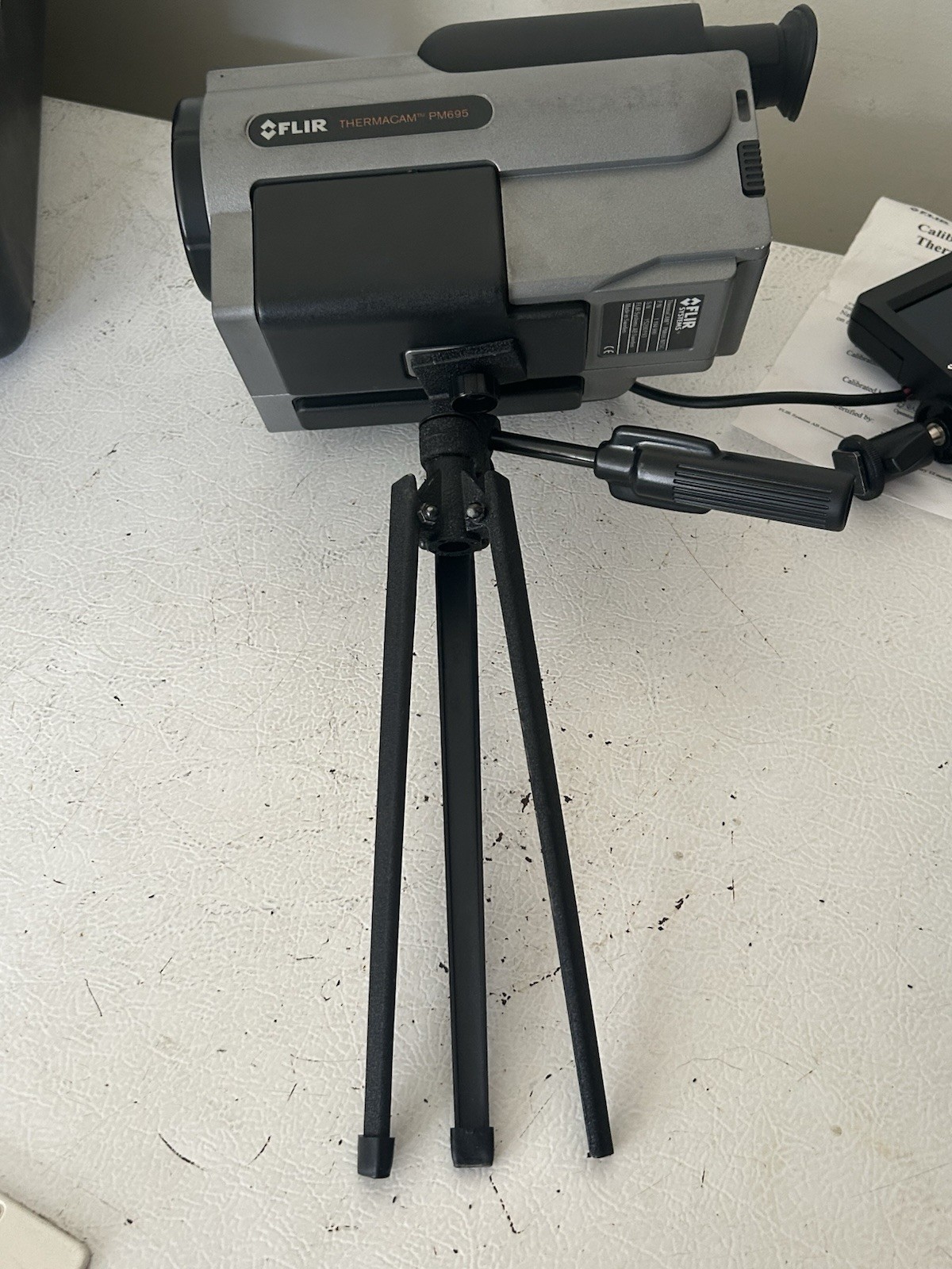Flir ThermaCAM PM695 Infrared Thermal Camera w Accessories No Battery