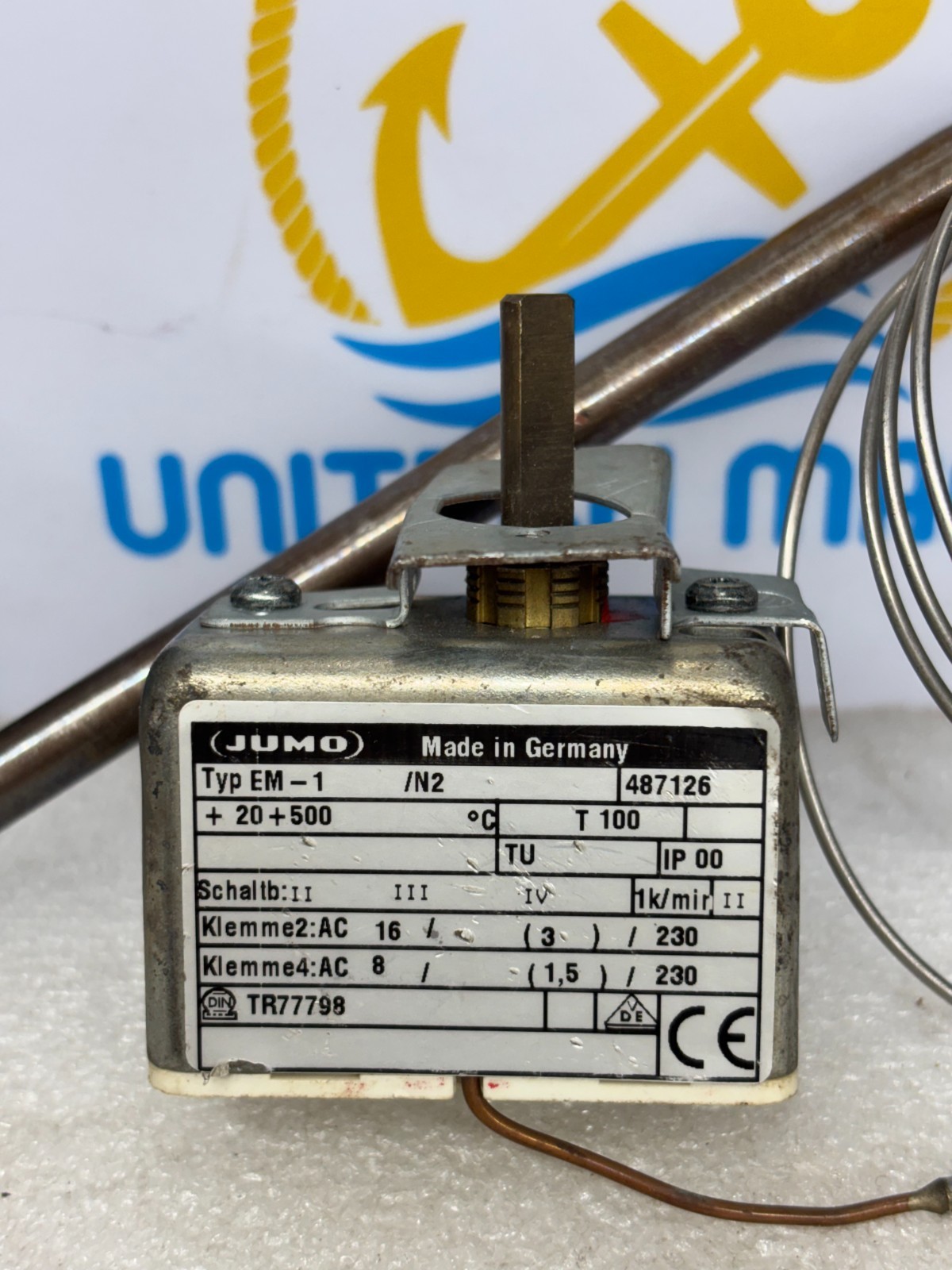 JUMO EM-1 Thermostat IP00 AC 8(1.5)A 230V