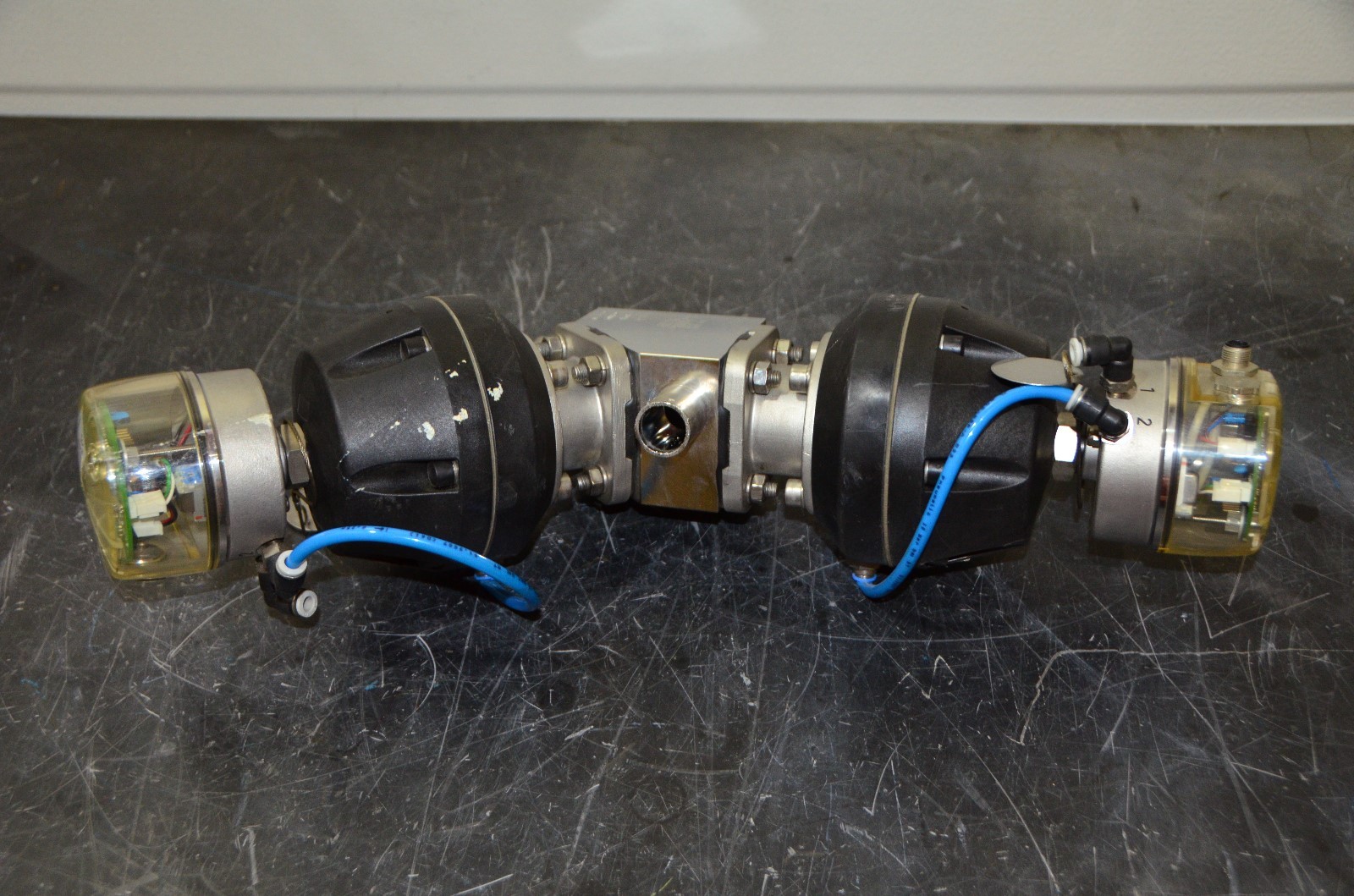 Gemu 687 2 Way Diverter Valve 1″ BW X BW X BW w/ 4222 Position Indicator