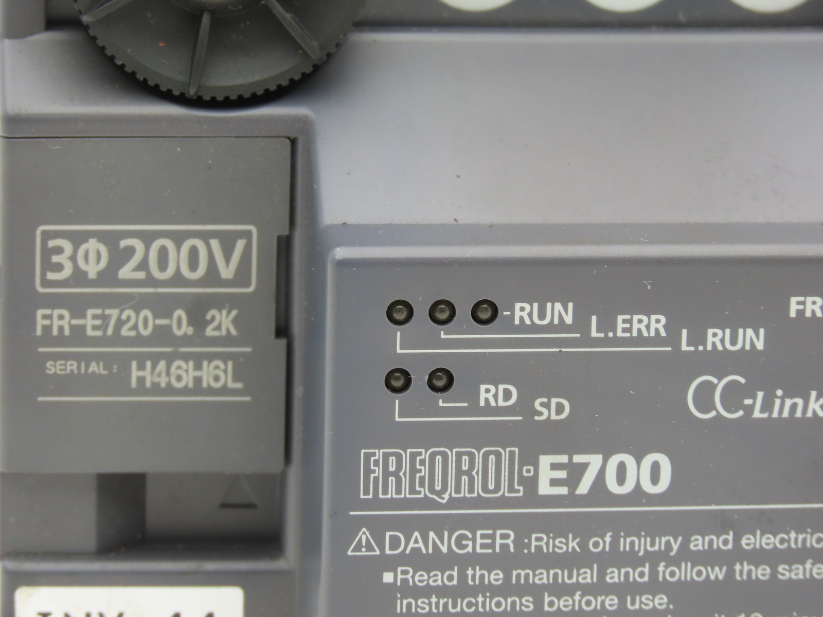 Mitsubishi FR-E720-0.2K AC Servo Drive 0.2kW 1/4Hp 200-240V 3Ph w/CC-Link Module