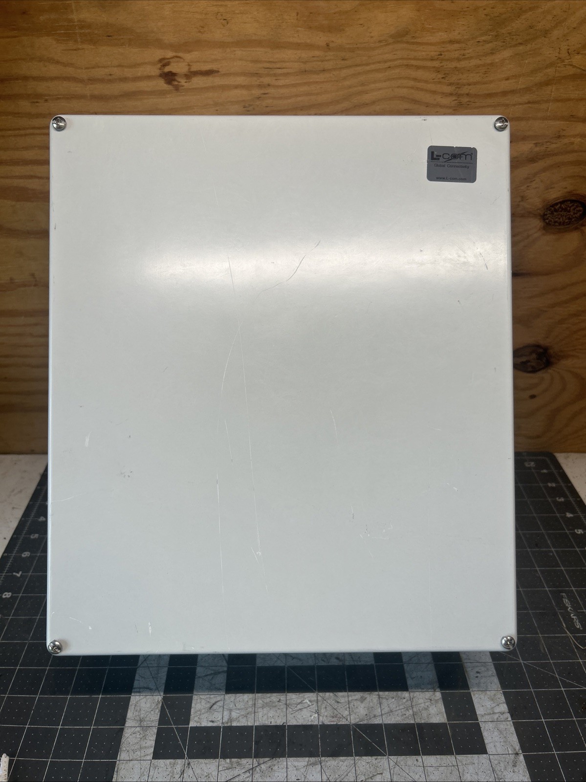 L-Com NB141207 Weatherproof Enclosure 14x12x7 NEMA 4X IP66 FRP Gray