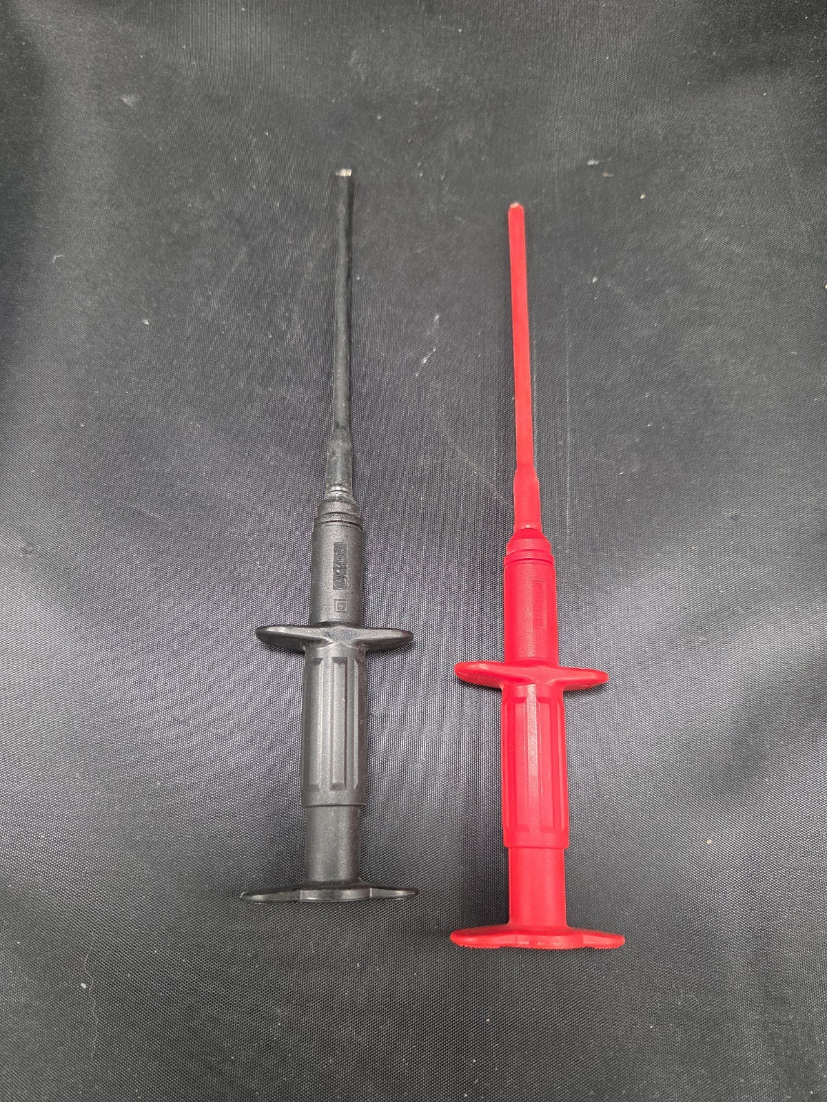 FLUKE Retractable Terminal Block Probe Set: CAT III 1000V/CAT IV 600V,…