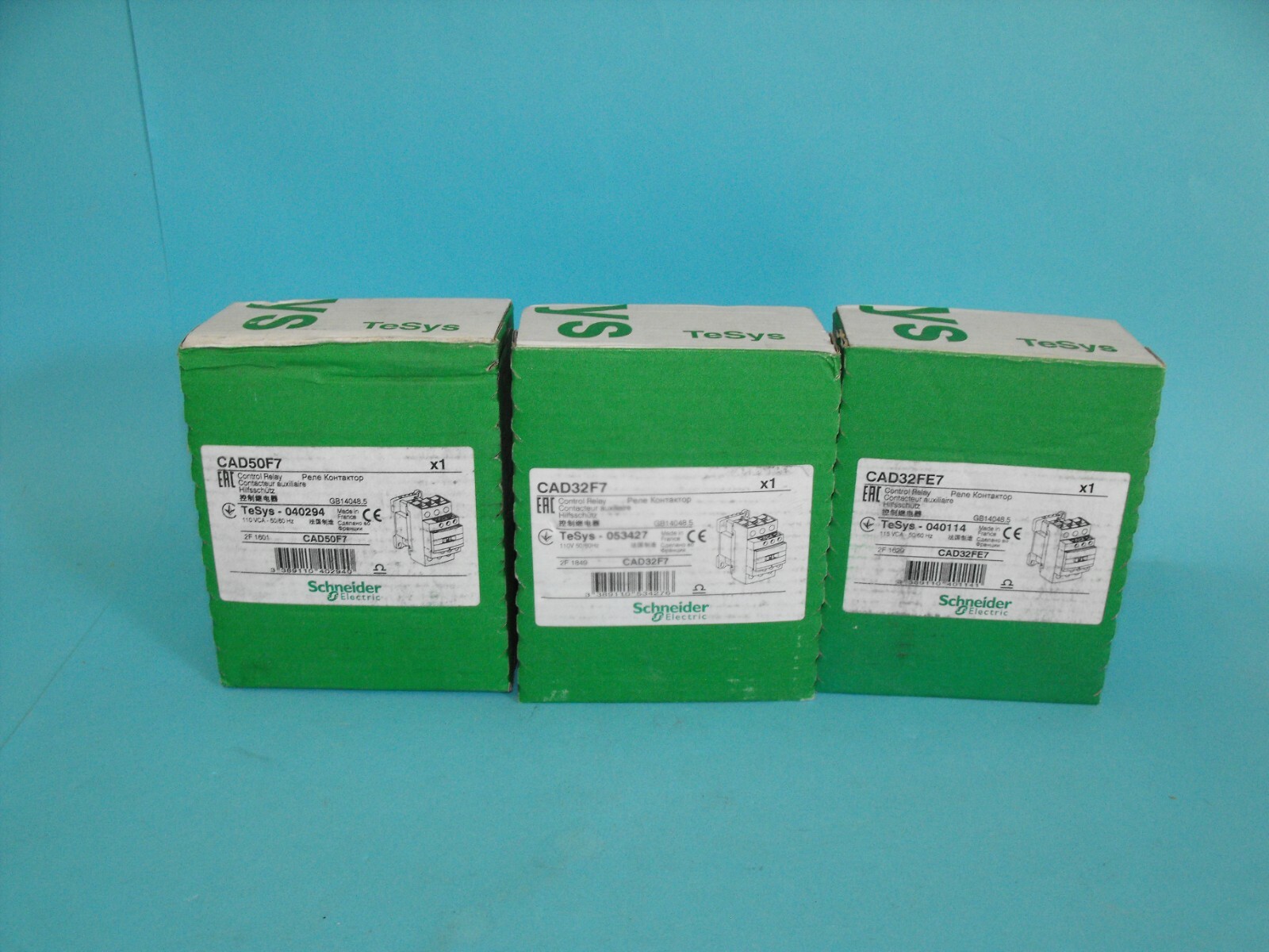 Schneider Electric.TELEMECANIQUE.CAD50F7+CAD32F7+CAD32FE7.(LOT3PCS).NEW