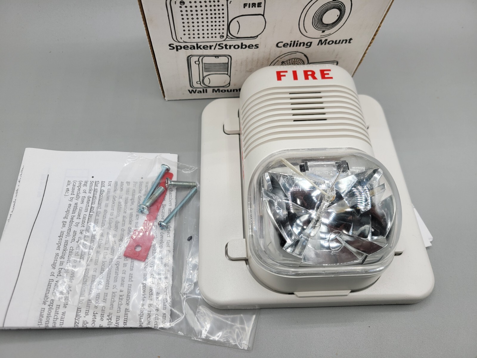 NEW System Sensor P1224MCW SPECTR-Alert Wall Horn/Strobe White Fire Alarm