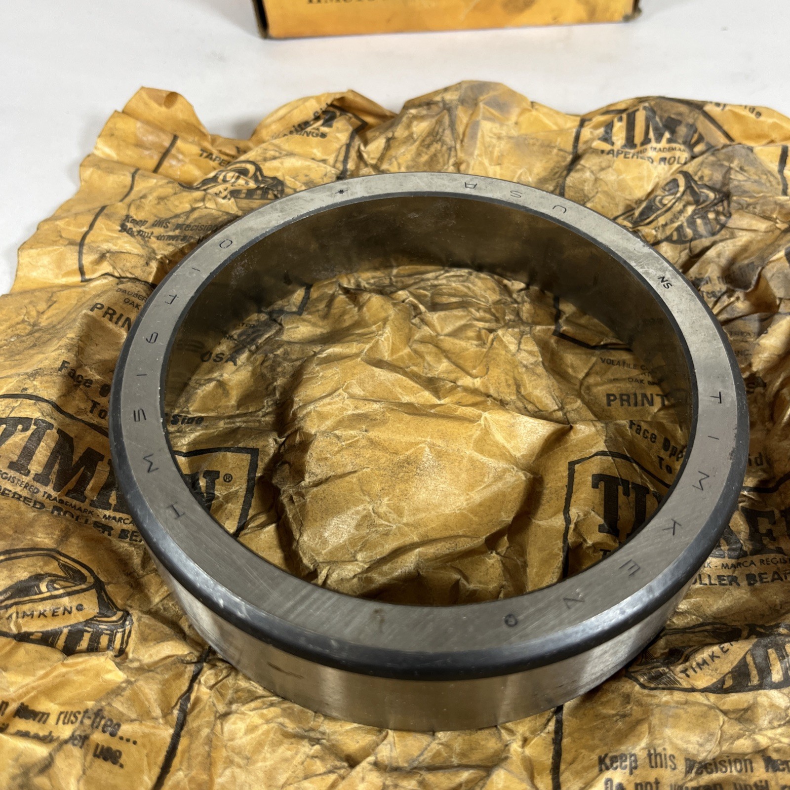 OEM TIMKEN PN HM516410 Tapered Roller Bearing Cup Outer 5.2500″ OD 1.2813″ Width