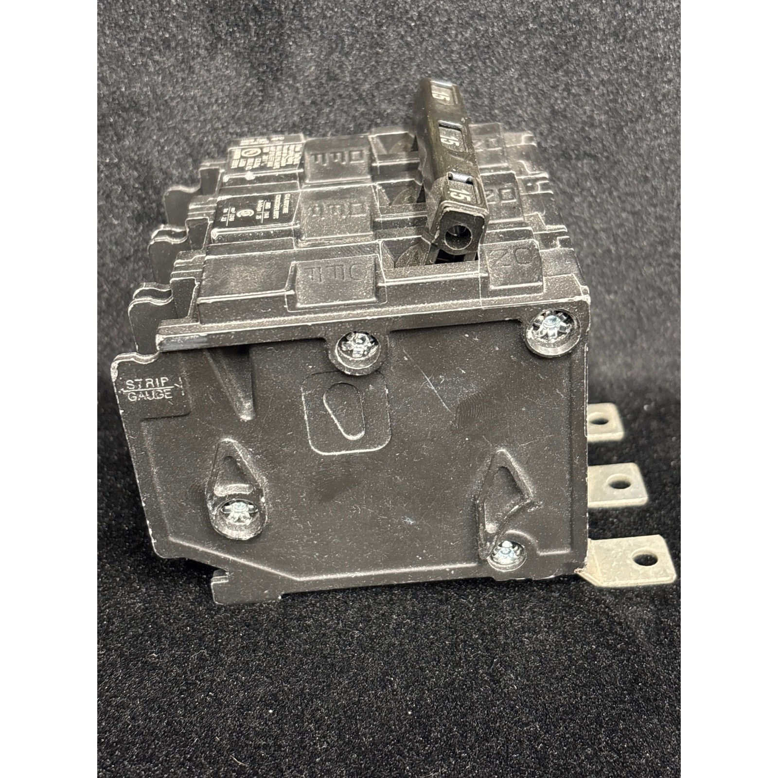 Siemens B315 15A 240V 3-Pole Bolt-On Circuit Breaker