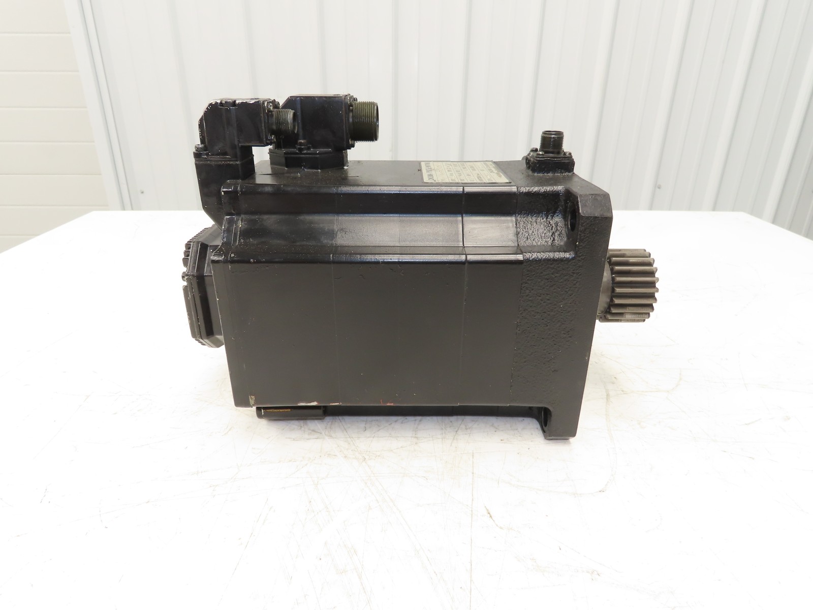 Okuma PX-MAF180J-3TB-A PREX AC Servo Motor 0.6kw 85V 300rpm Encoder ER-J-7200D