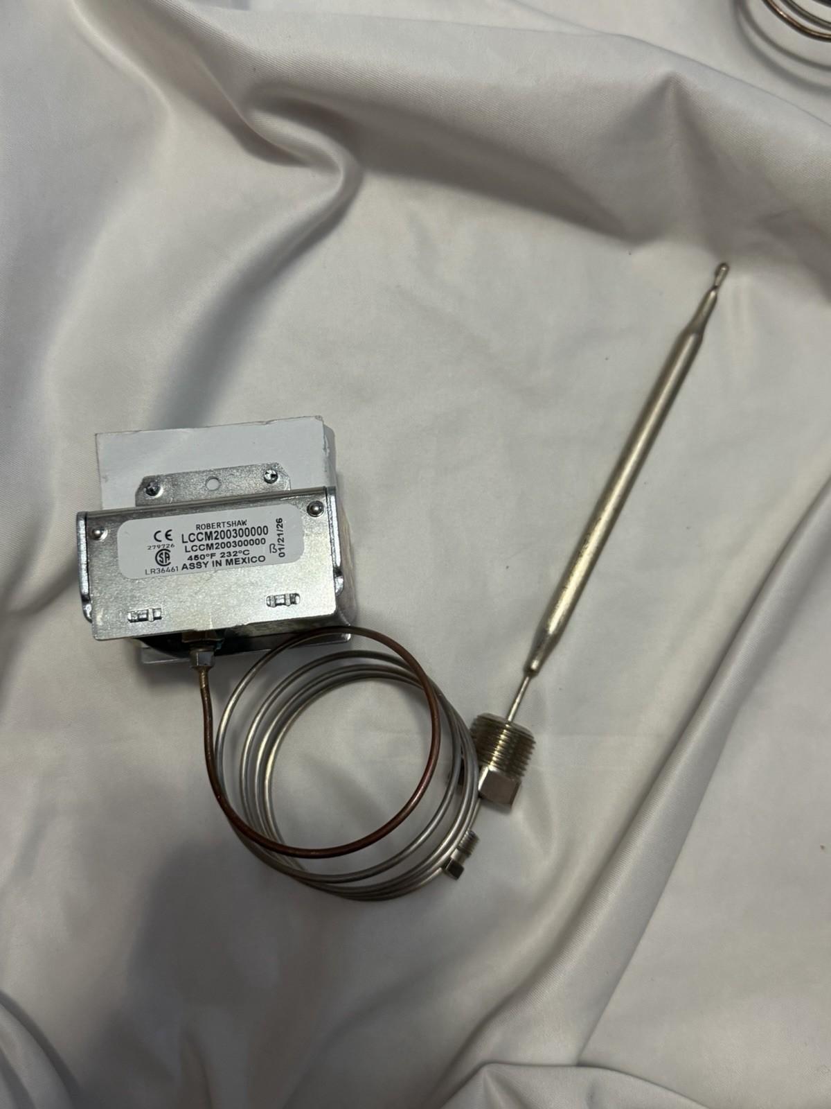 Robertshaw LCCM200300000 Thermostat