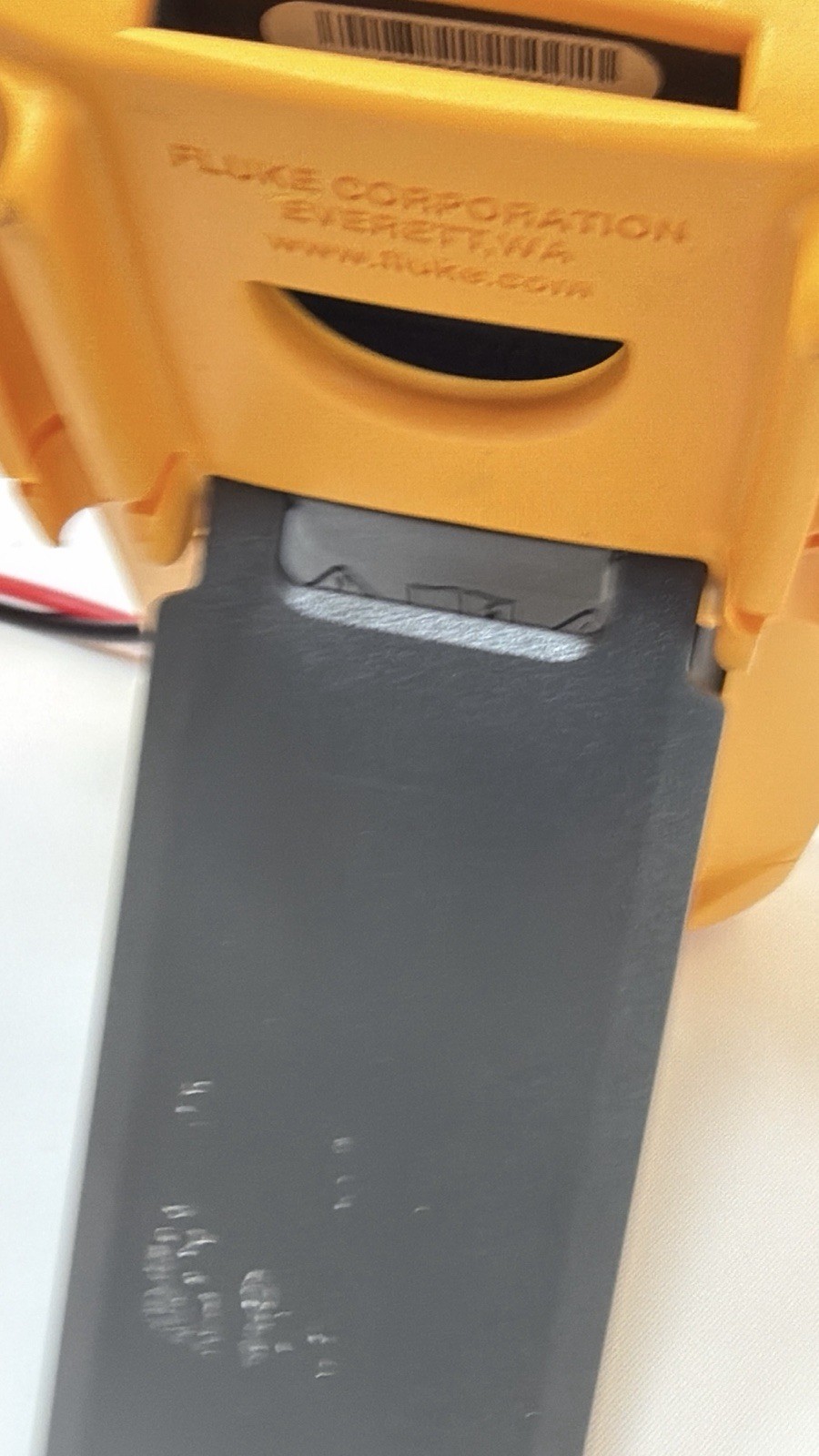 Fluke 15B+ Plus CAT III 600V Digital Multimeter (1000V/10A) – FAST SHIPPING