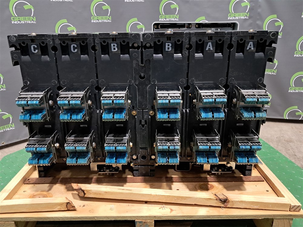 4000A EATON SBNC4N Magnum SB Circuit Breaker 635V SBNC4N3LEA 40CHC LCN4L MNNAX