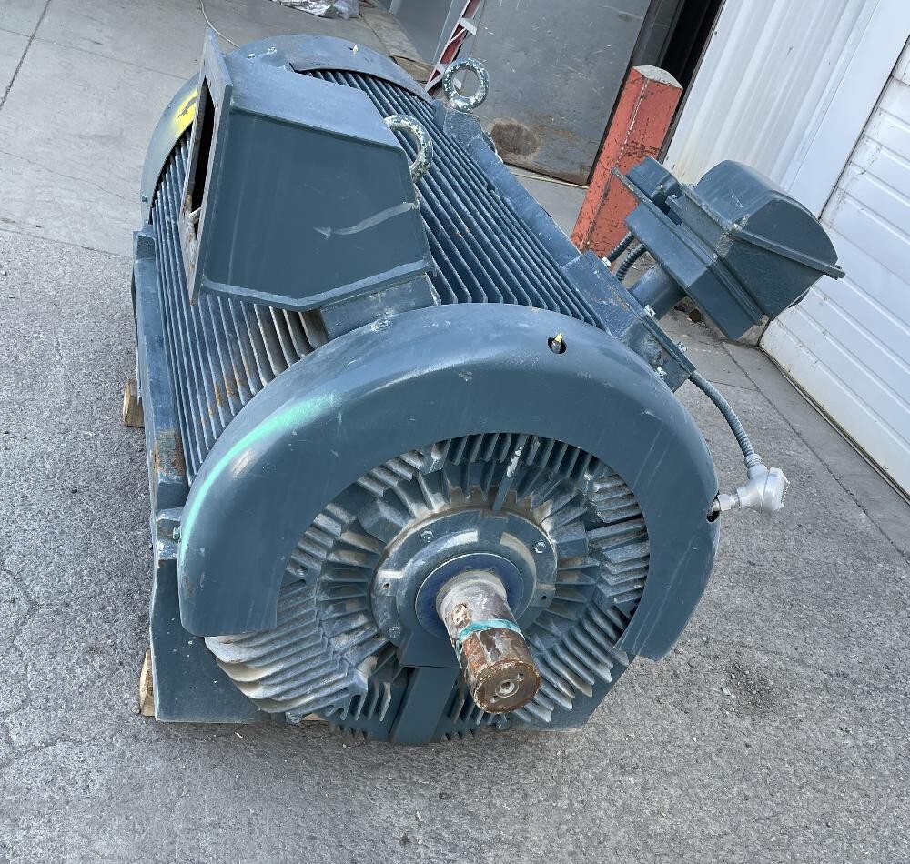 900 HP TECO Westinghouse Motor 1200 RPM 2300/4160V 450CB Frame
