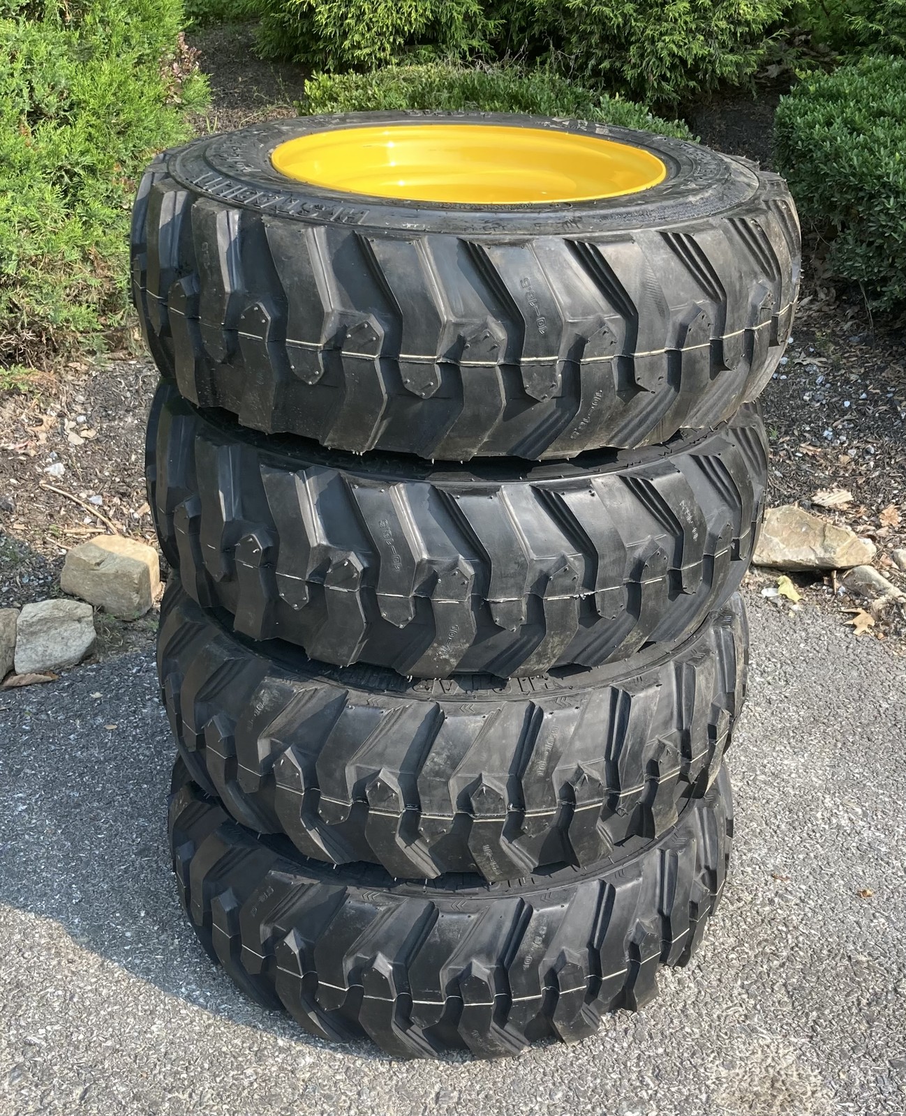 NEW 10-16.5 Forerunner Tires/Wheels/Rims for New Holland LS140,LS150,LX465,LX485