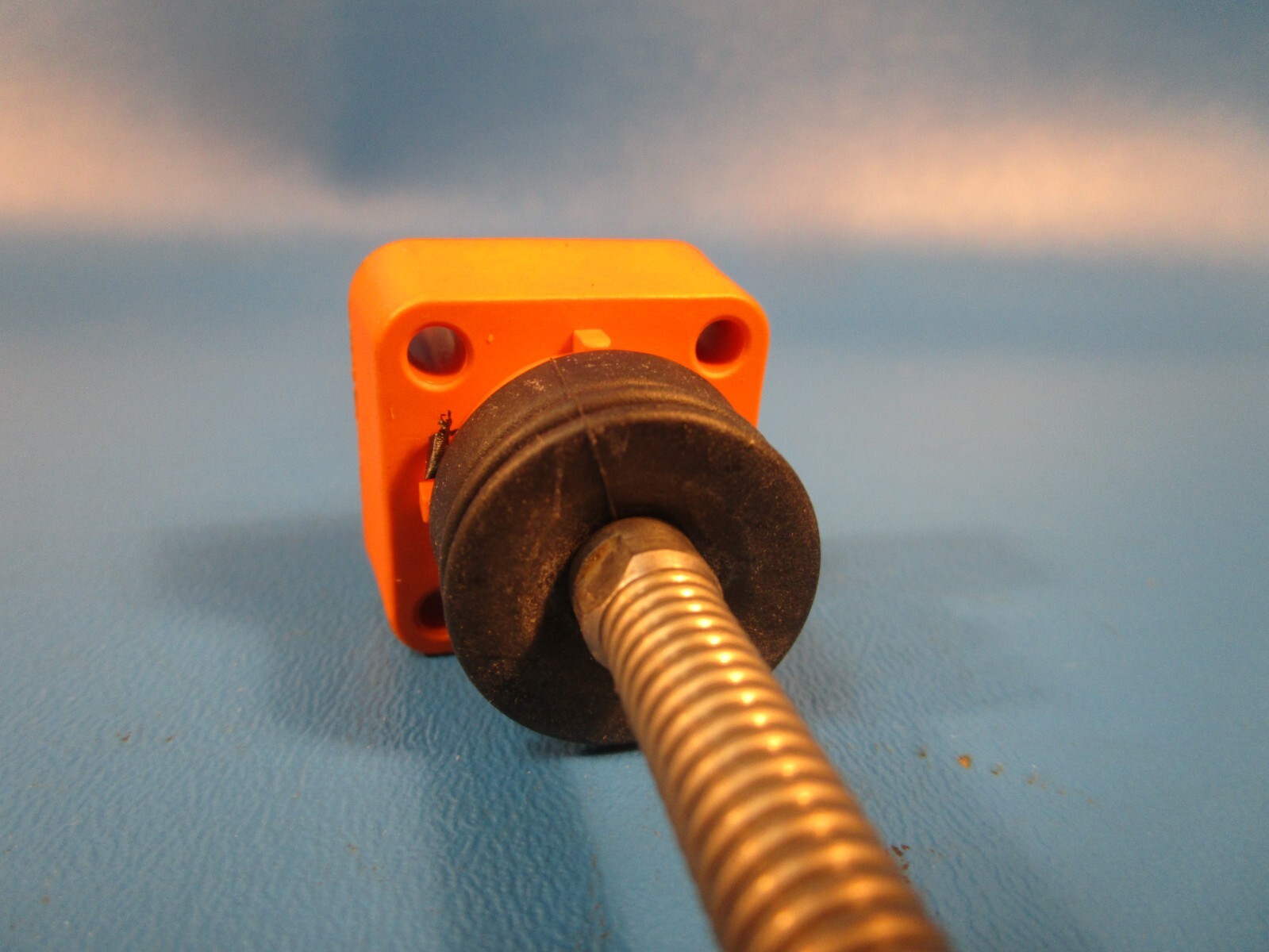 SIEMENS 3SX3 126, SPRING ROD RESET SWITCH W/EXTENSION ARM