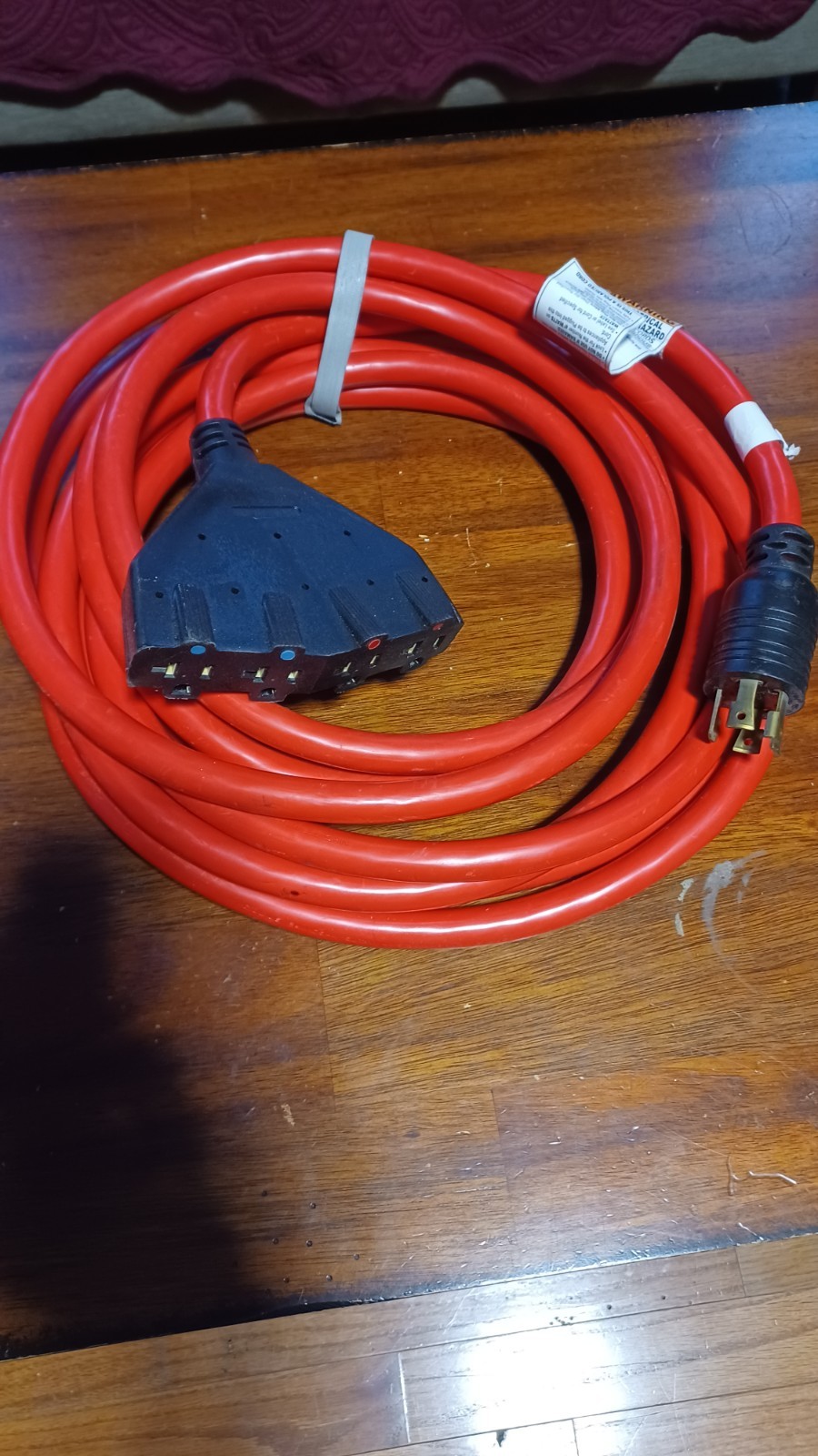 Conntek 20501, 25′, 20A Generator Locking Extension Cord