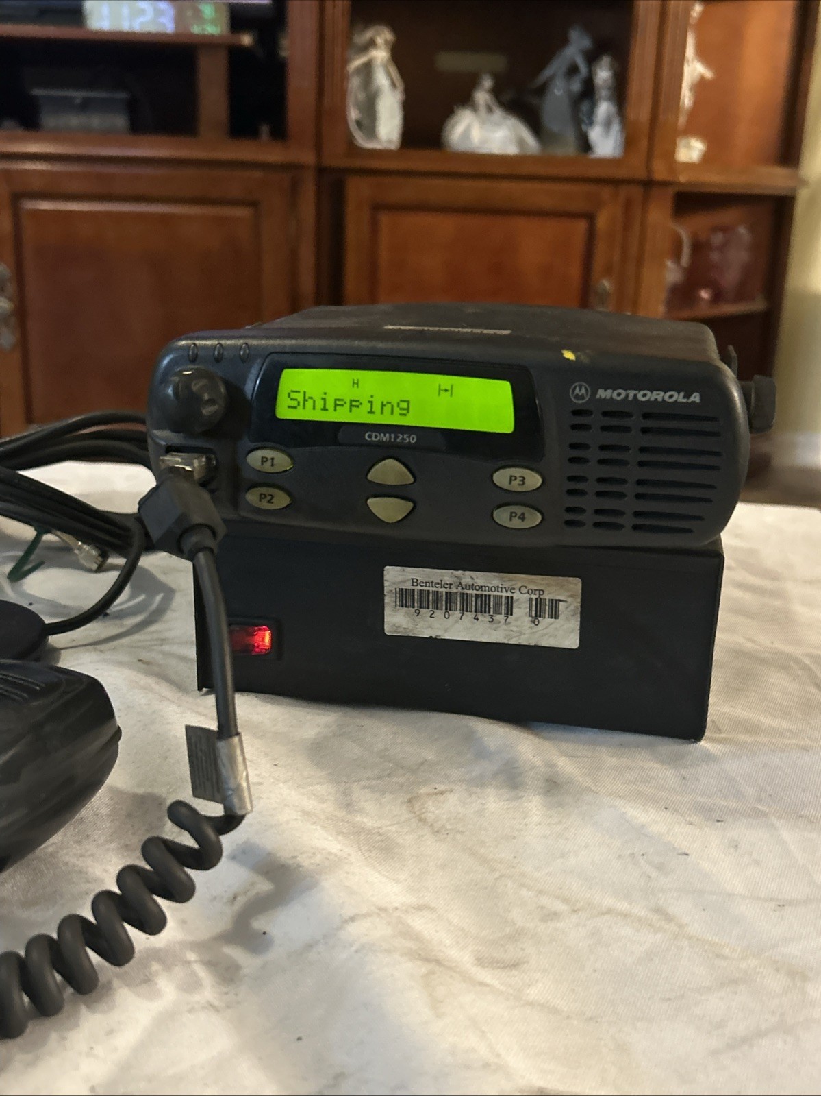 Motorola CDM1250 Two Way Radio & Ashtron SL-11R Base