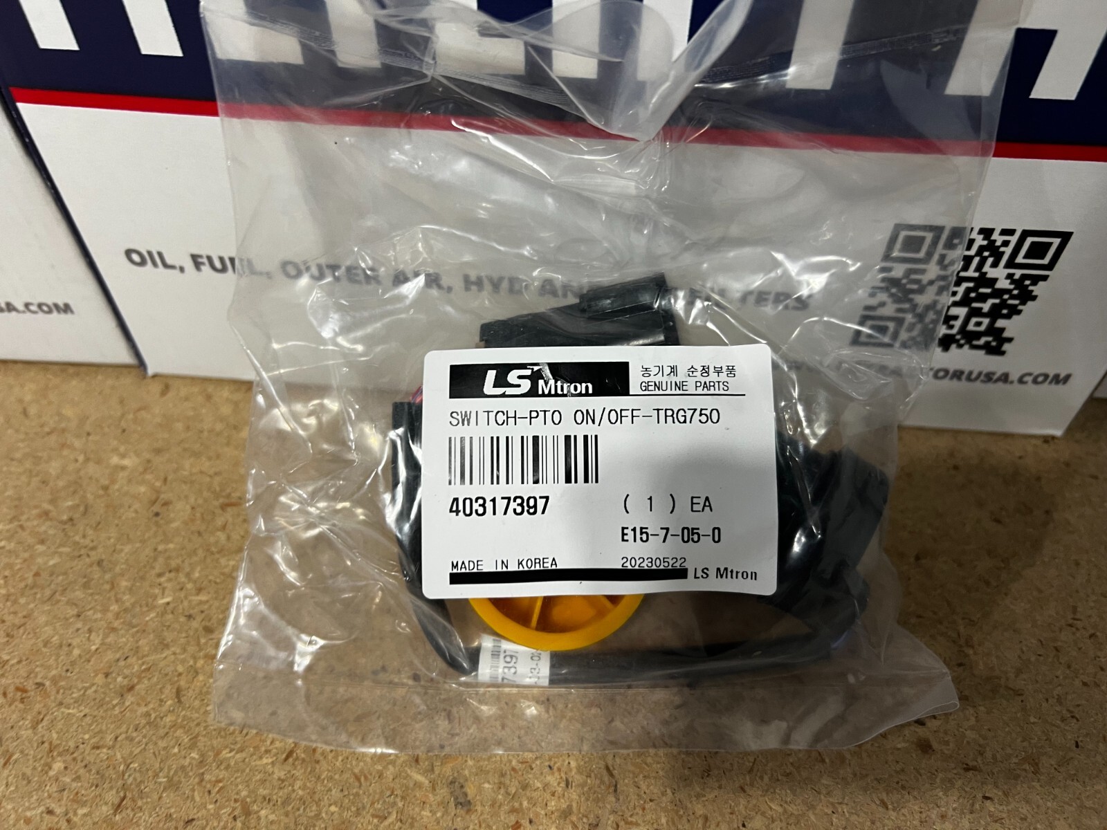 Genuine OEM LS Tractor SWITCH-PTO ON/OFF-TRG750 (40317397)