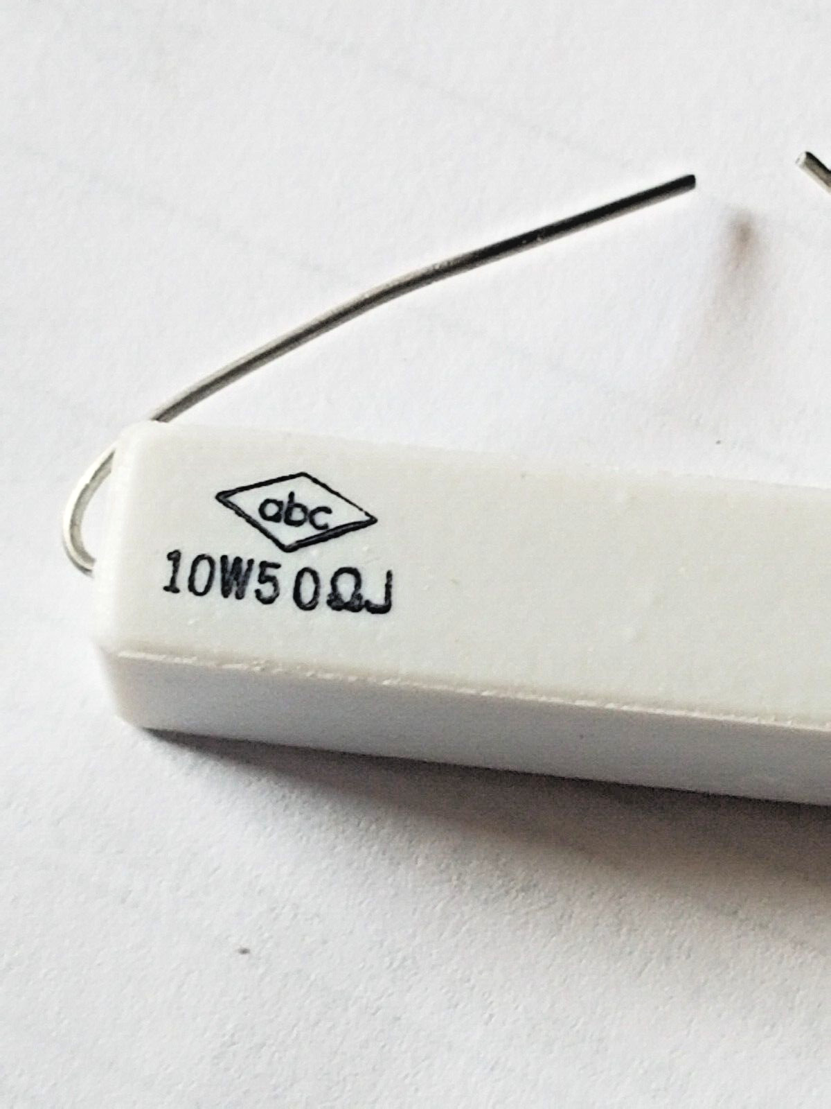 LOT OF 10 PIECES ABC 50 ohm 10w 5% wire wound ceramic resistor New
