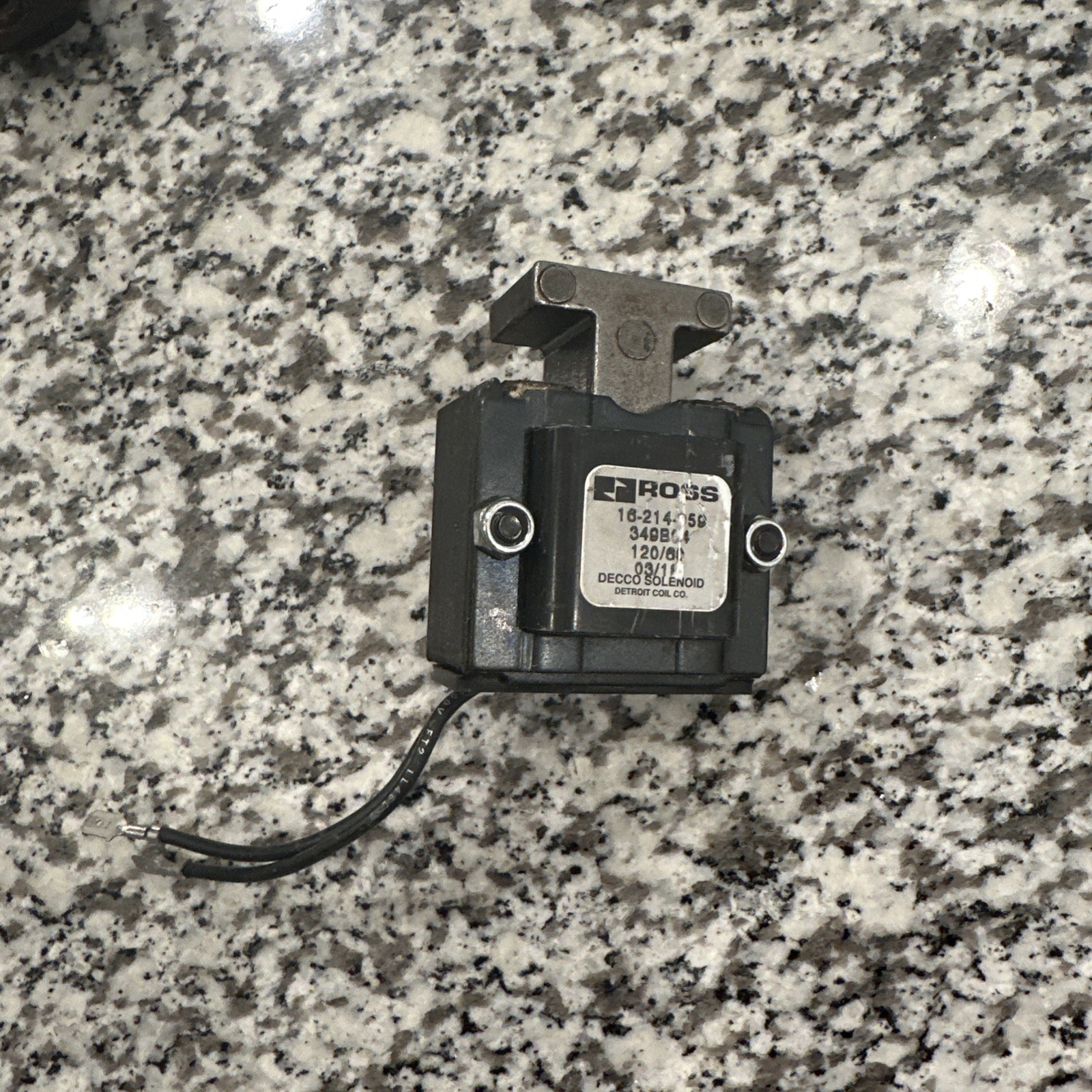 Ross 349B04 Coil 120V