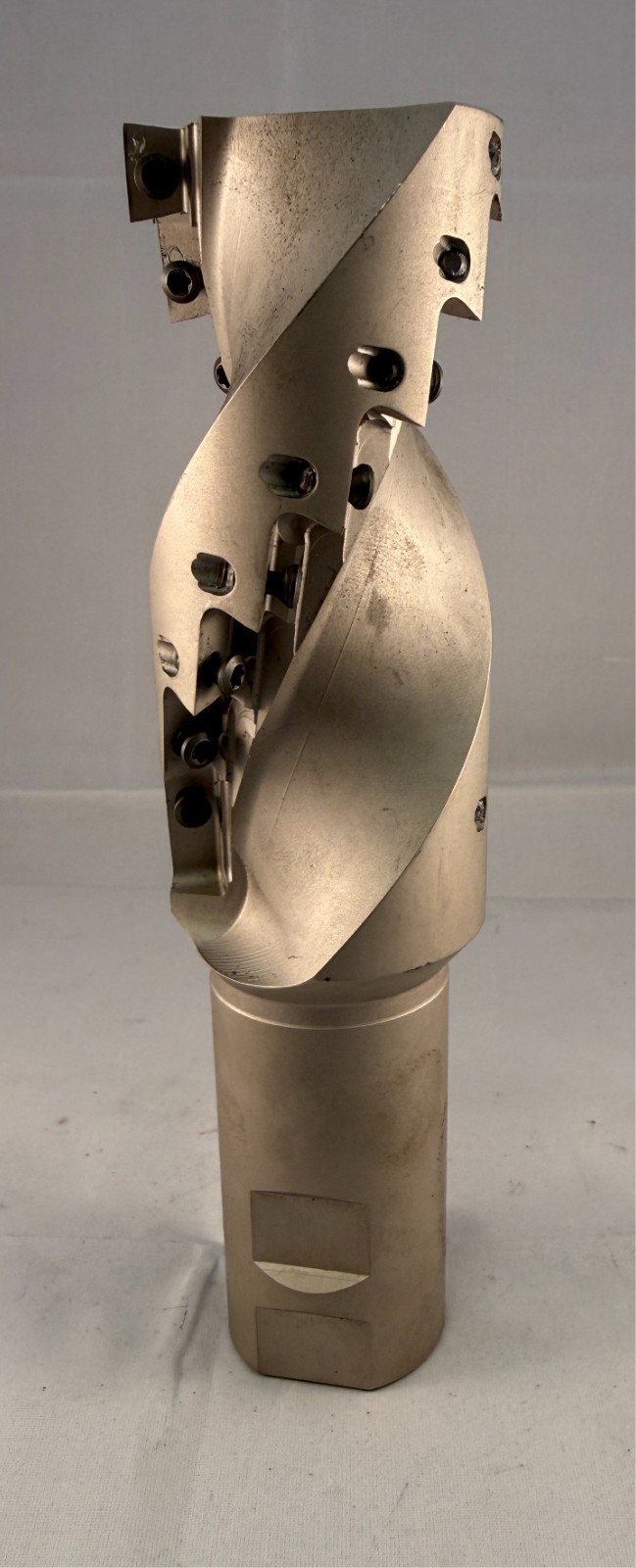Iscar 2″ Indexable Milling Cutter 1.50″ Shank ADK D2.00-4.00-W1.50