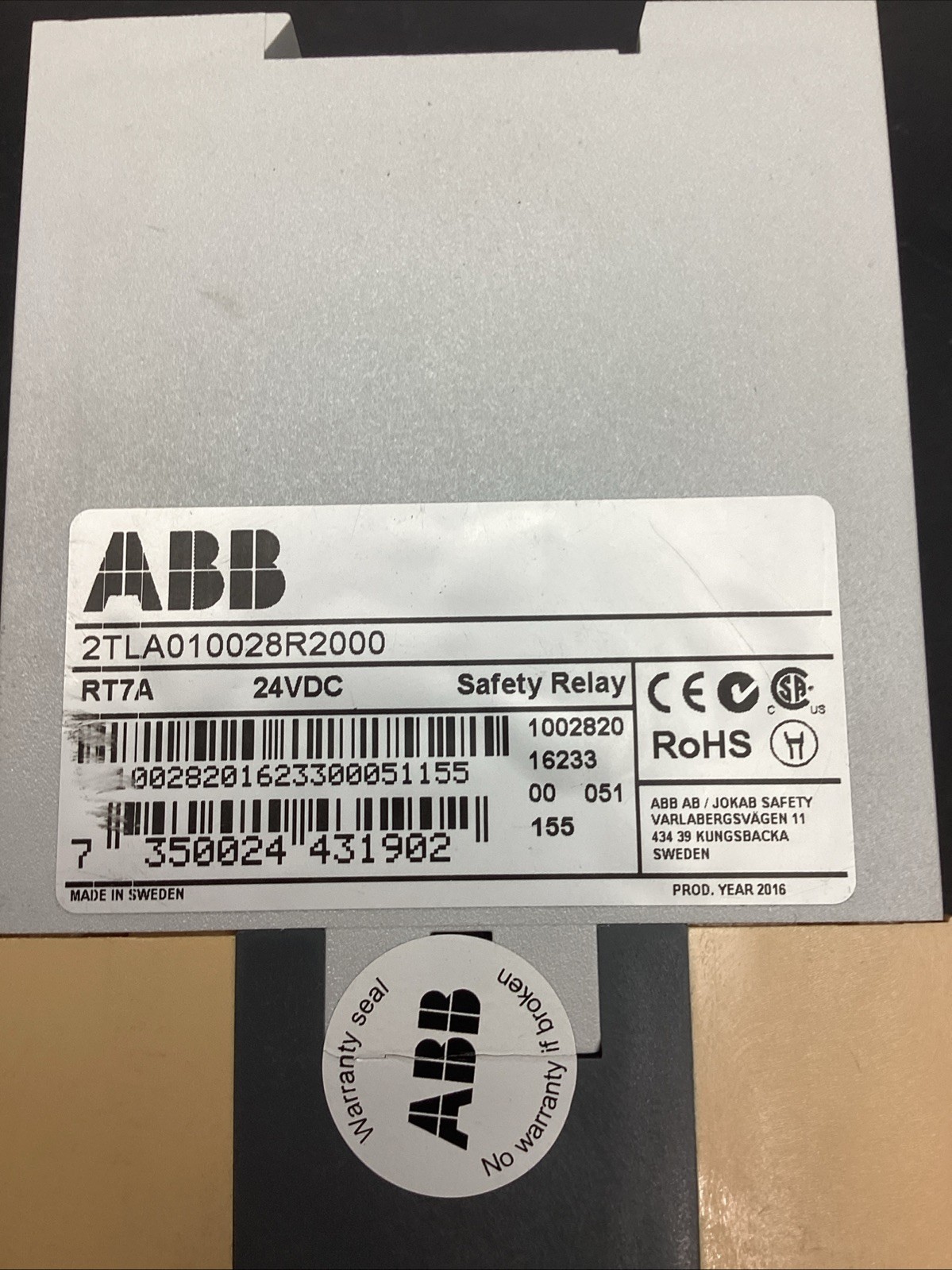 Used ABB 2TLA010028R2000 RT7A 24VDC 0-1.5S Safety Relay Free