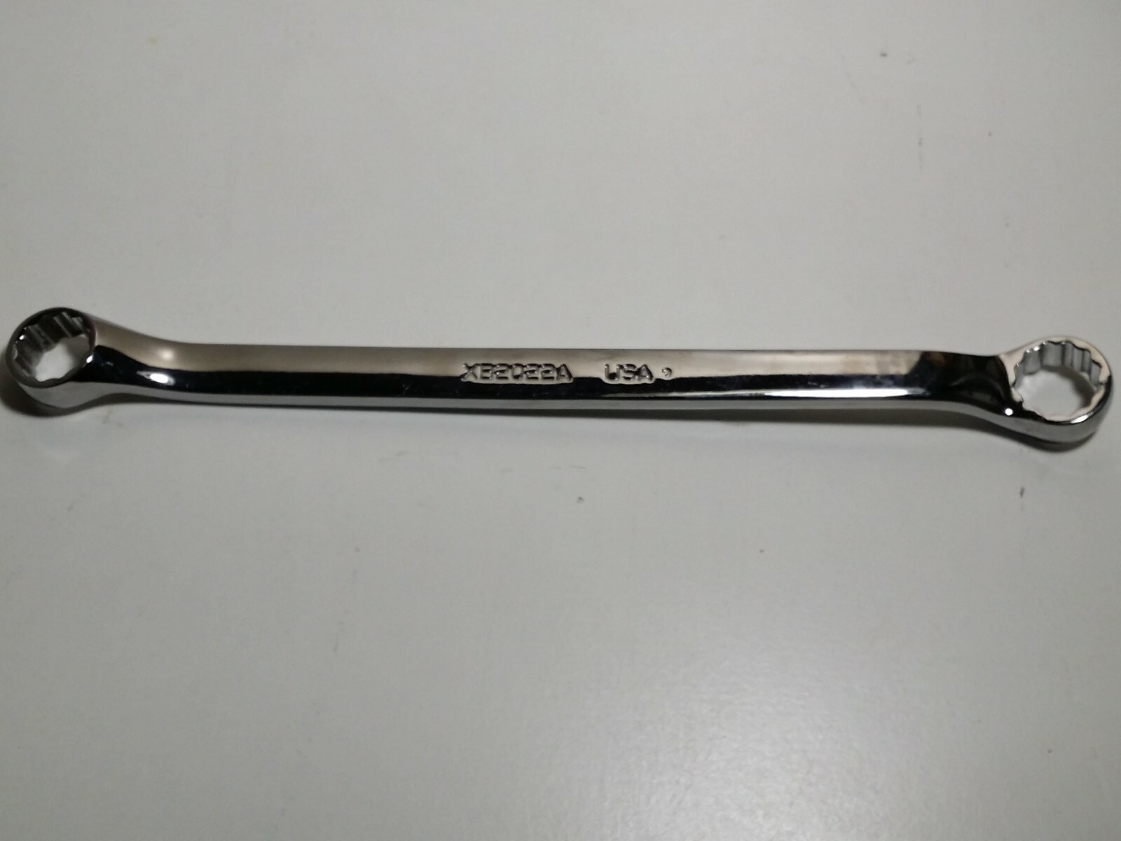 Snap-On 9/16″ X 5/8″ 12-Point Flank Drive Standard 10º Offset Box Wrench XS1820A