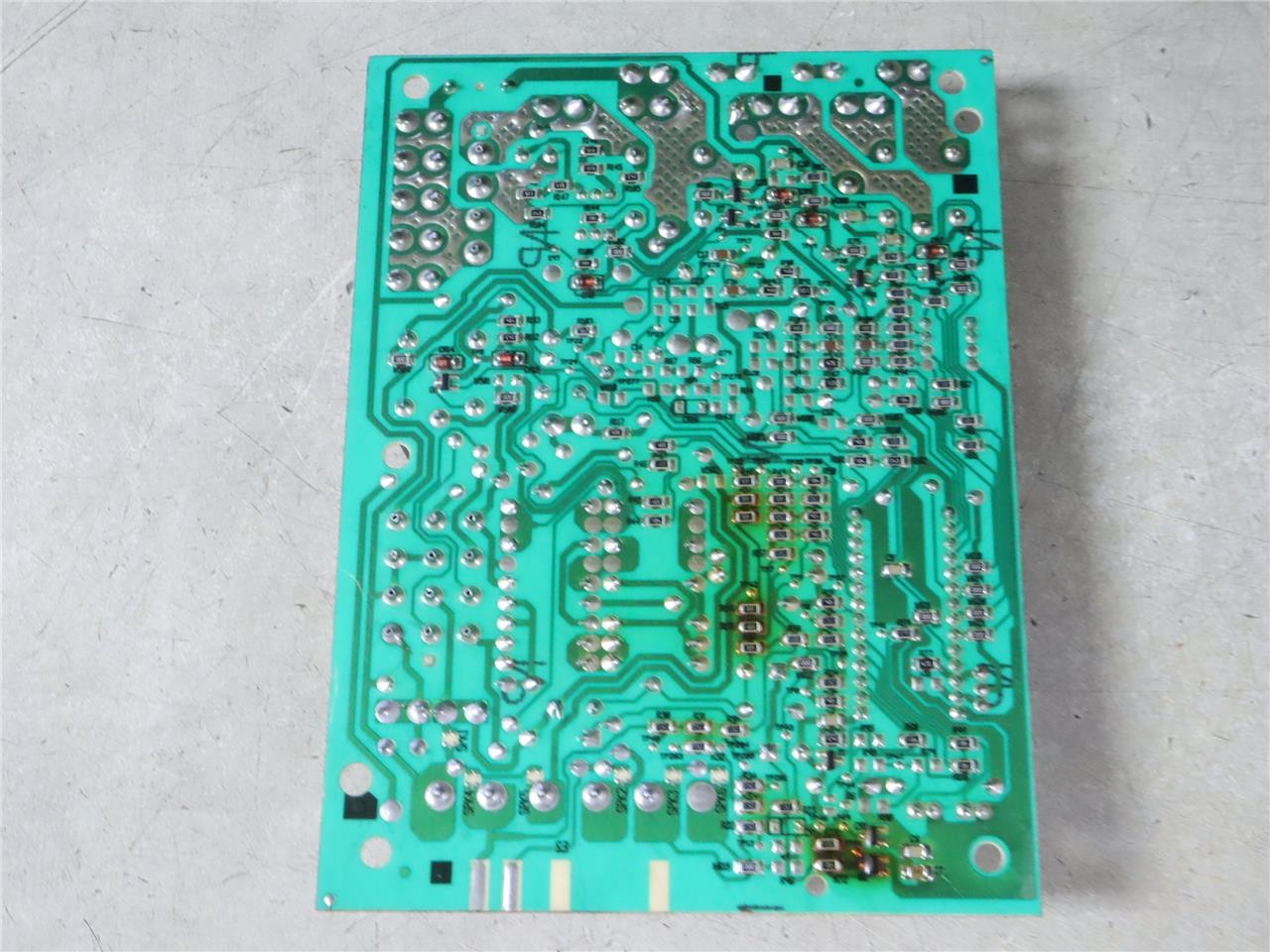 LENNOX SureLight 50A65-120-04 Furnace Control Circuit Board 56L8401