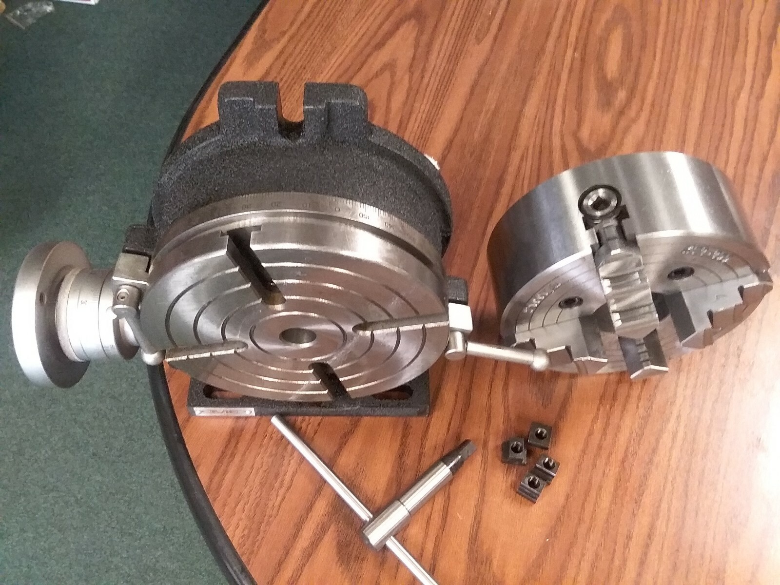 8″ HORIZONTAL & VERTICAL ROTARY TABLE w. 8″-4 jaw independent chuck 4 T-nuts