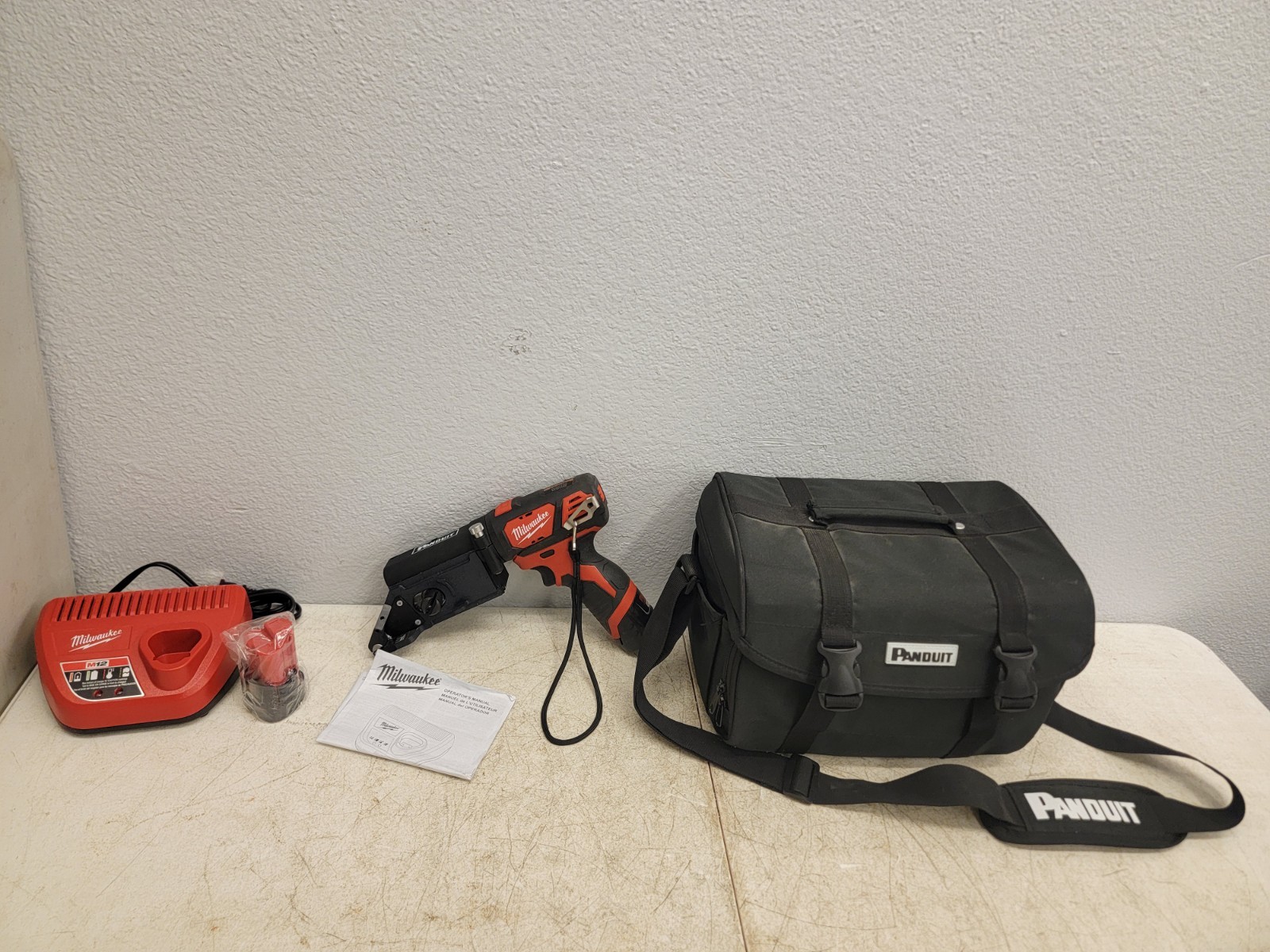 PANDUIT Cordless Cable Tie Tool: Milwaukee M12, 0.63 in Max. Cable Tie Wd Mint