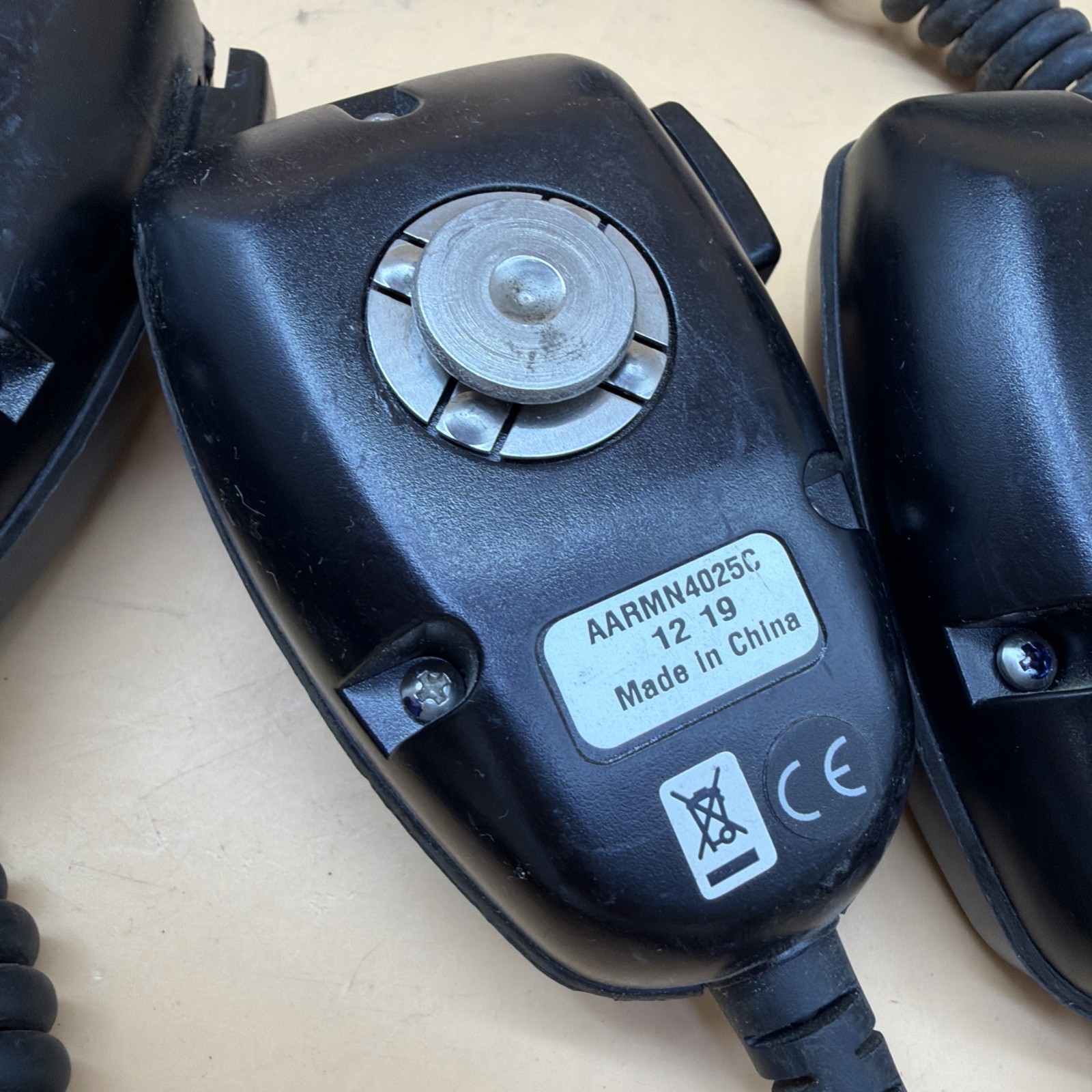 MOTOROLA PM1200 Control Head HKLN4331A & AARMN4025C Mic – Lot of 3