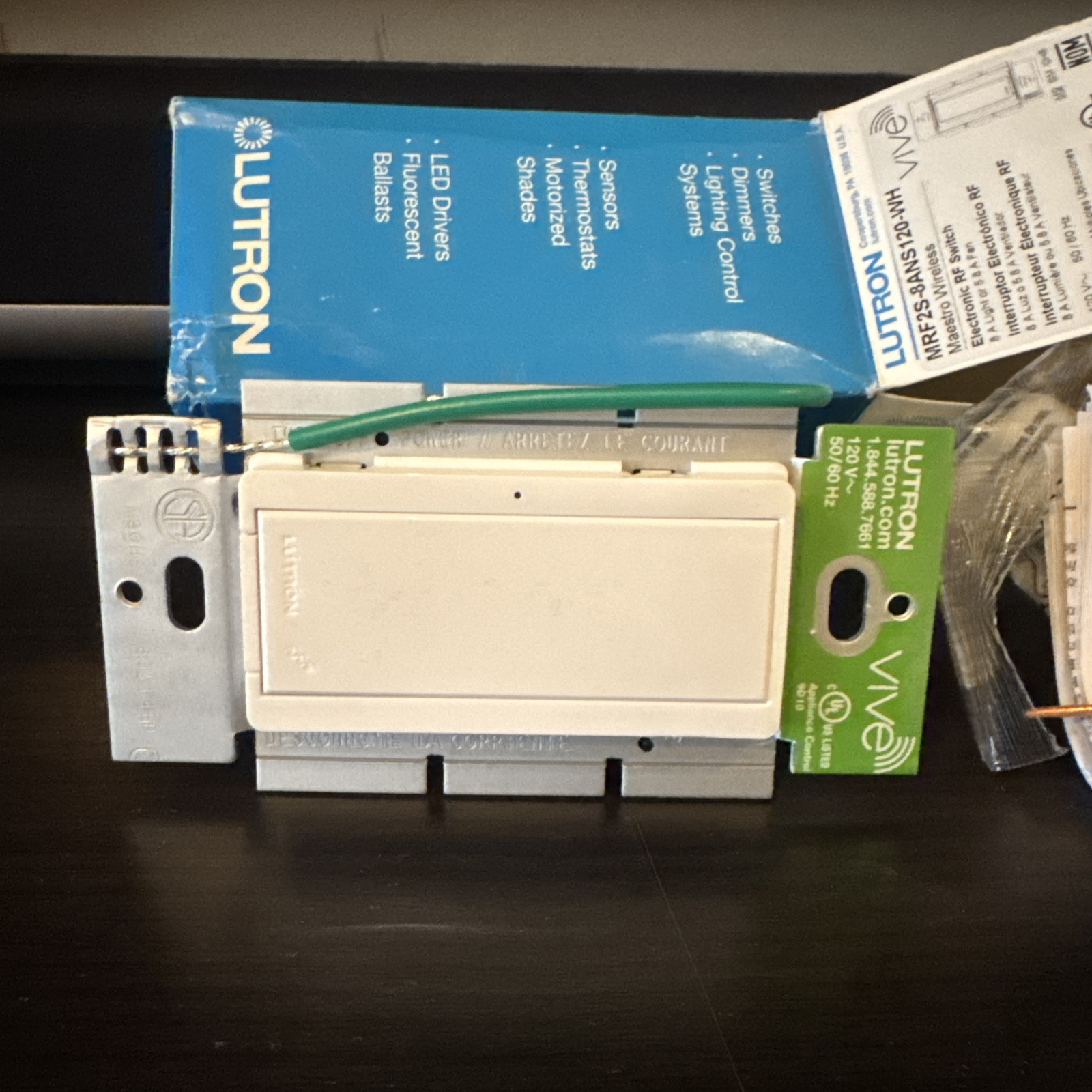 Lutron MRF2S-8ANS-120-WH Maestro Electronic RF Switch, 120V, White