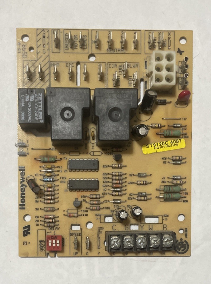 TESTED Honeywell ST9120C4057 Furnace Control Circuit Board HQ1011927HW