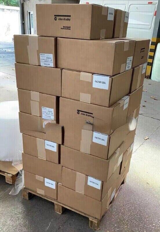 2711-T5A20L1 New AB PanelView 550 Mono Touch EtherNet/IP 2711T5A20L1 1PCS
