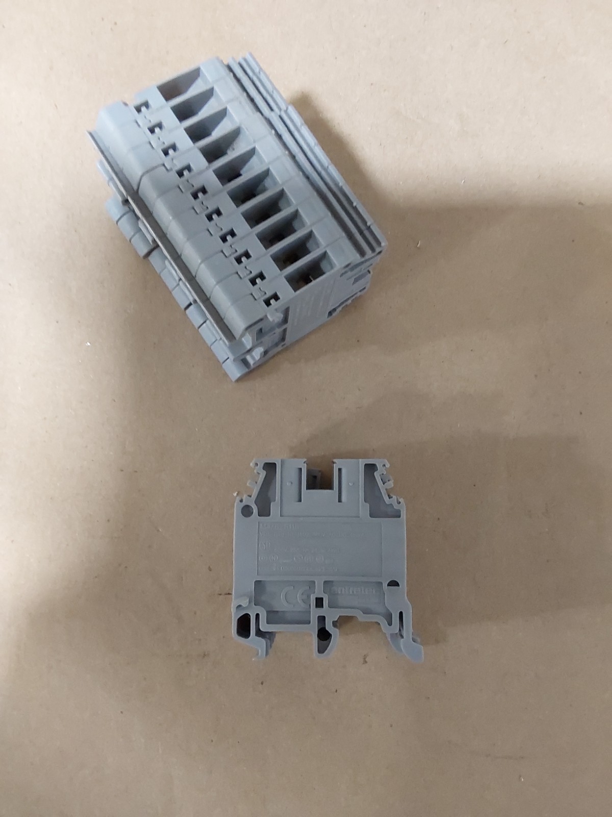 Entrelec M4/6 5116 Block Grey (Lot of 15)