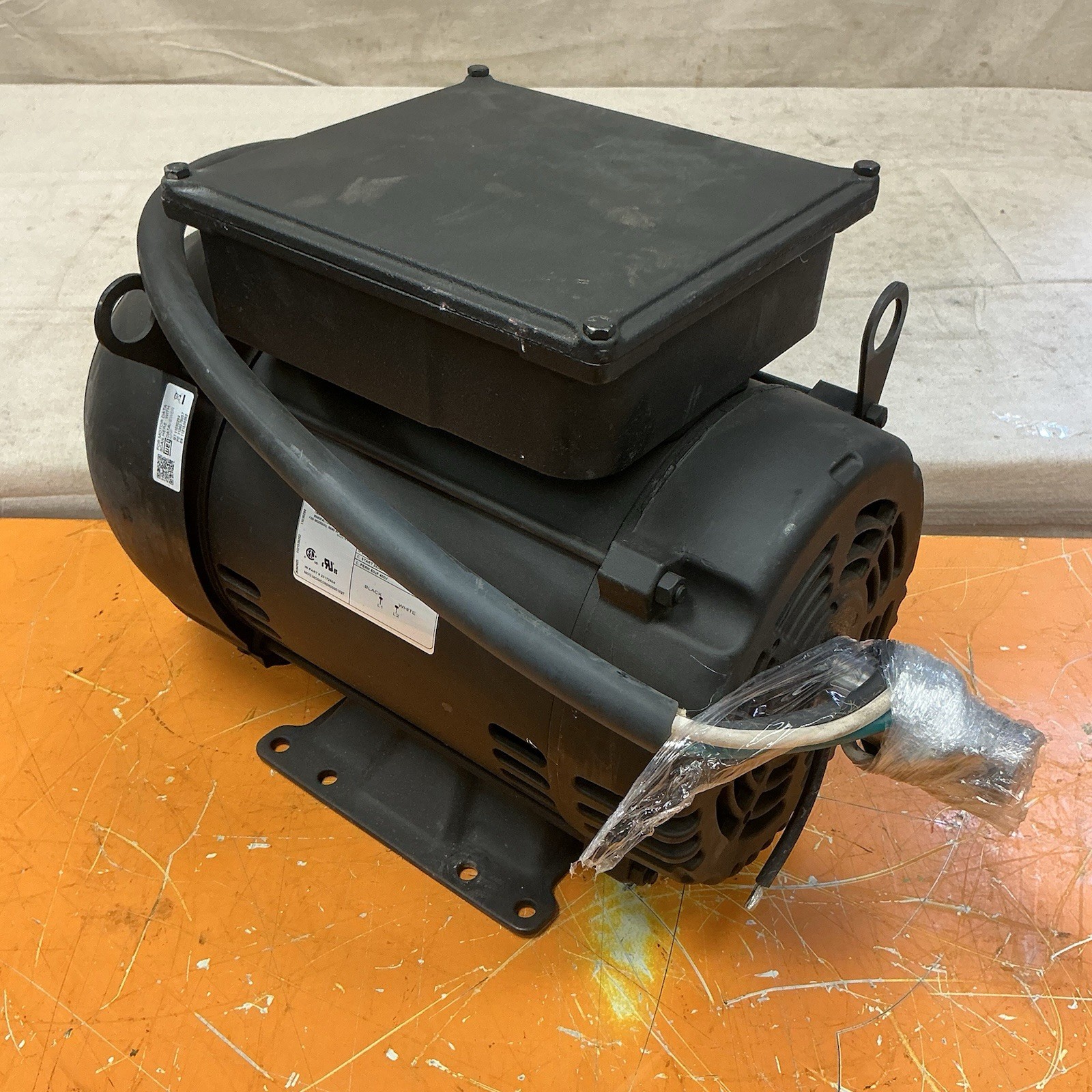 INGERSOLL RAND 23172604 Motor 7.5 HP 1Ph 3520RPM 230V RECIPROCRATING COMPRESSOR