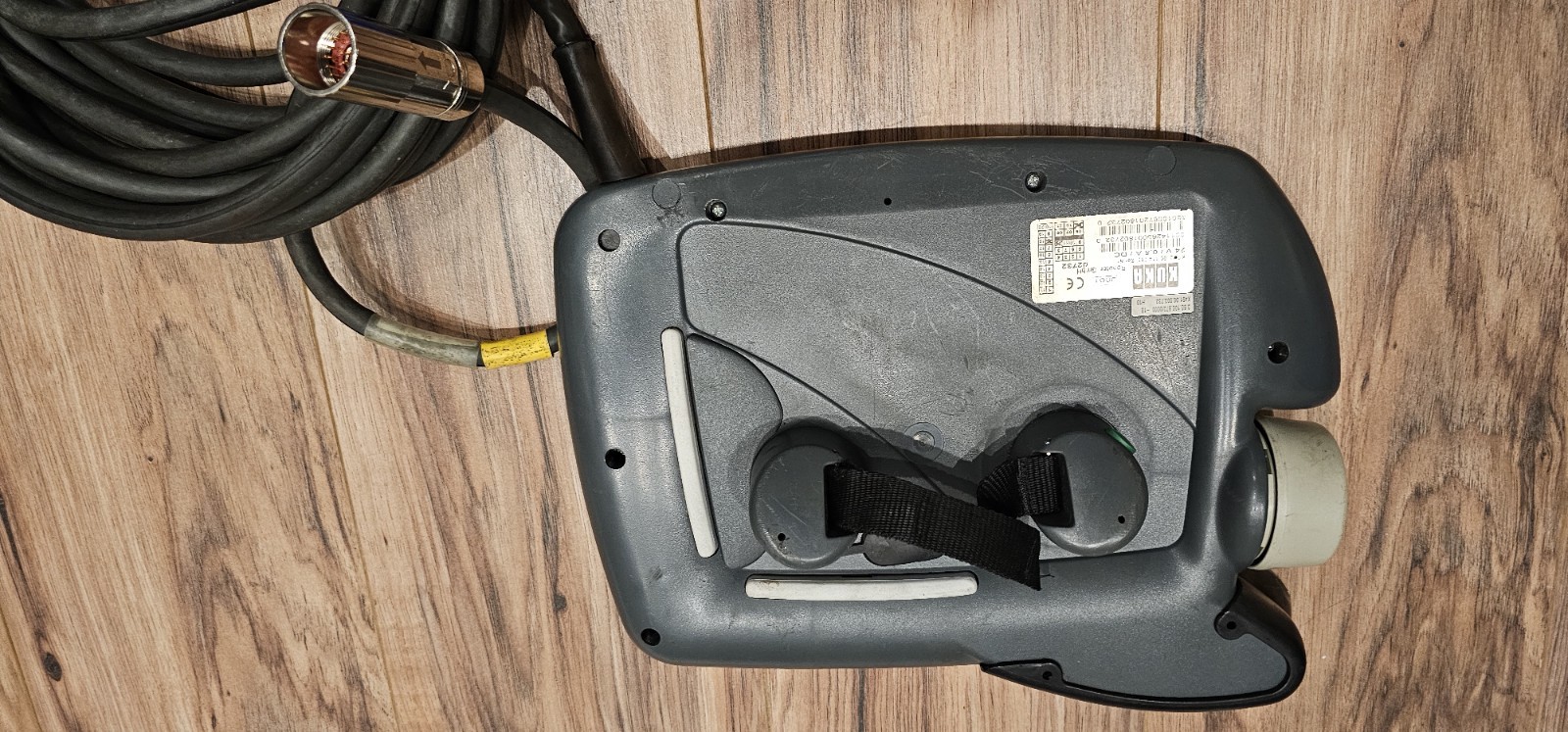 KUKA TECH PENDANT KCP-KR-C1-00-105-201 FREE SHIPPING IN U.S