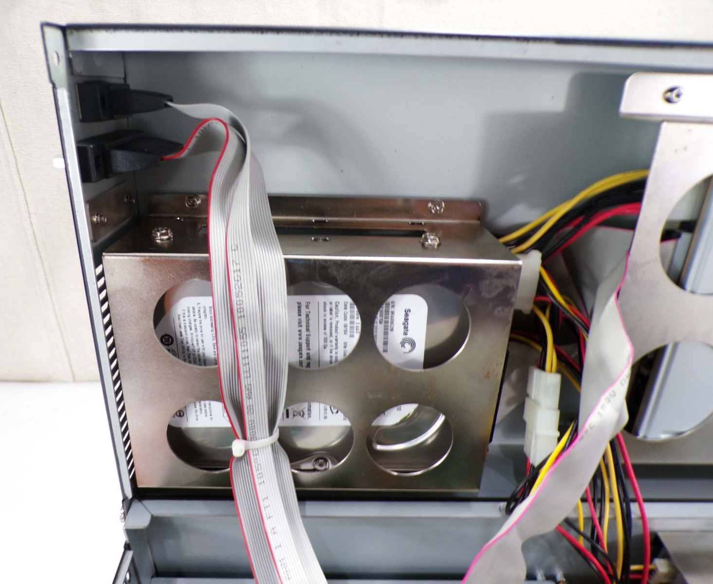 Rigaku TH-V8000-30AE-013 KE-162032-214845-1620-0 Computer Rigaku MFM65S2-RFFFAFA