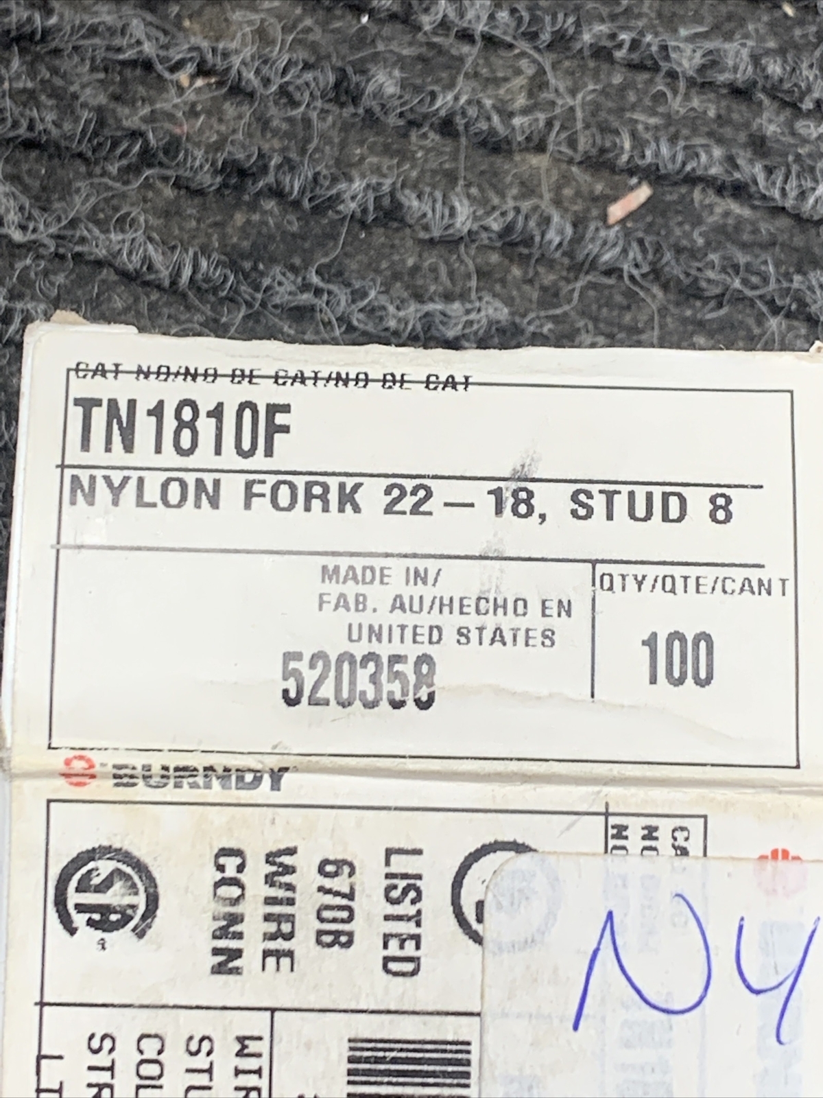Lot of 90 Burndy TN1810F NYLON FORK 22- 18