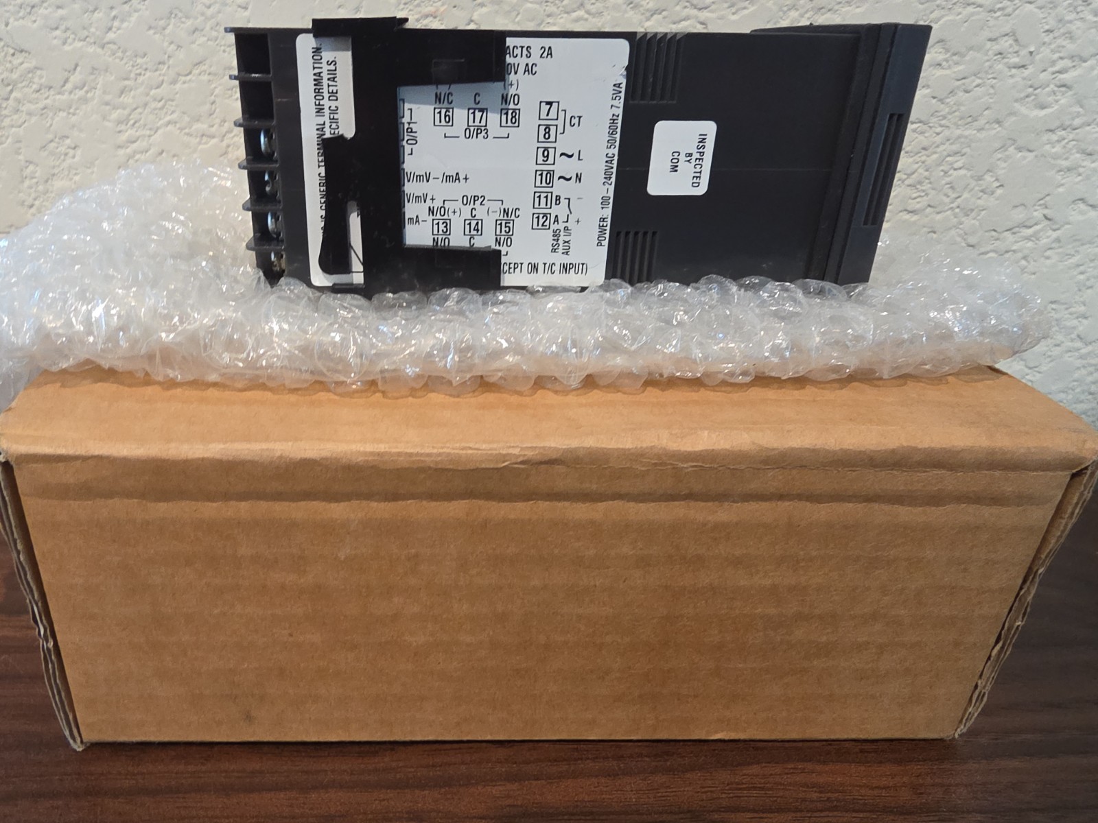 Honeywell UDC120L Micro-Pro DC120L11001000 Digital Controller 120/240VAC UDC1200